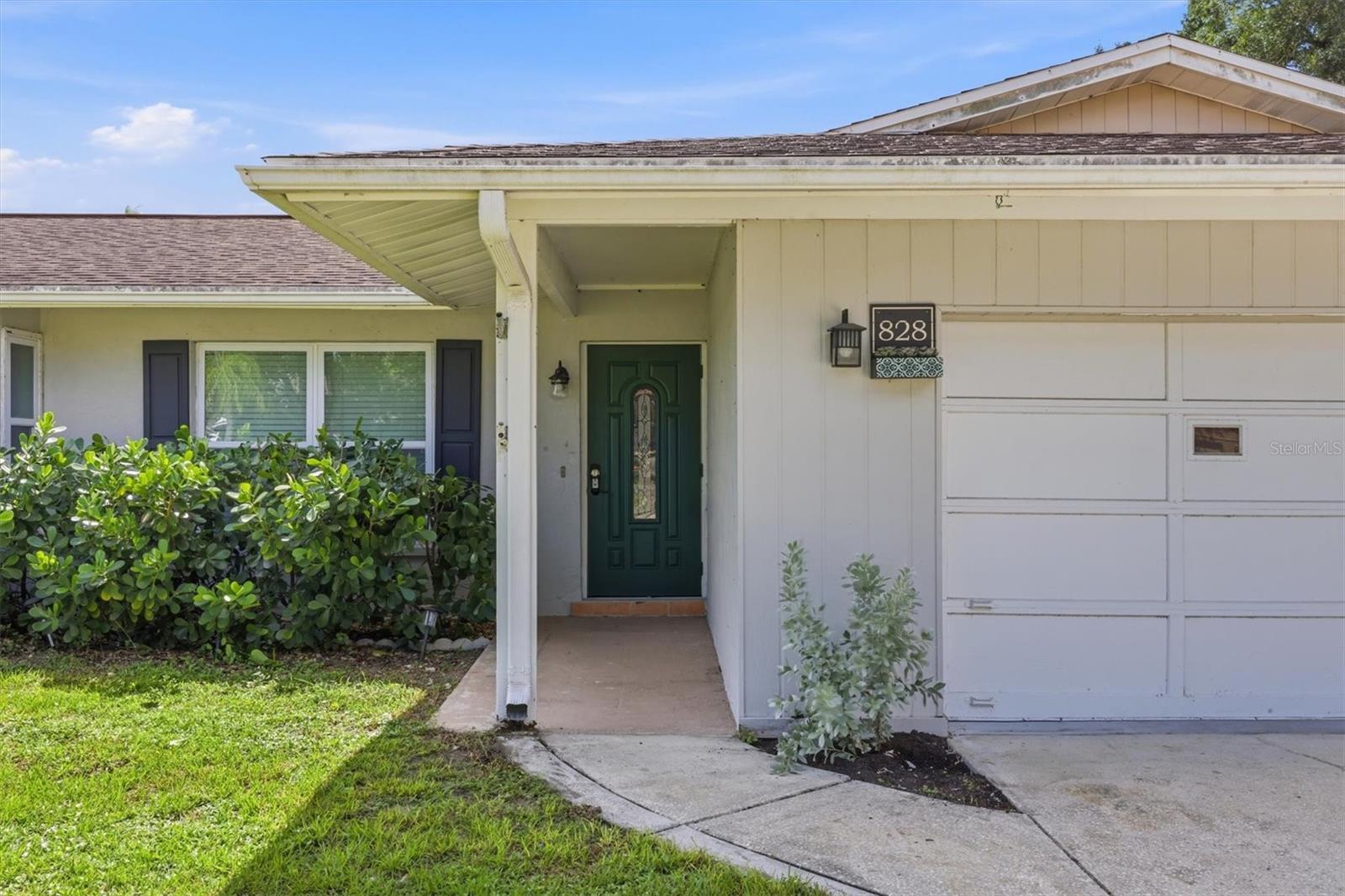 828 PONDEROSA PINE LN — photo 4