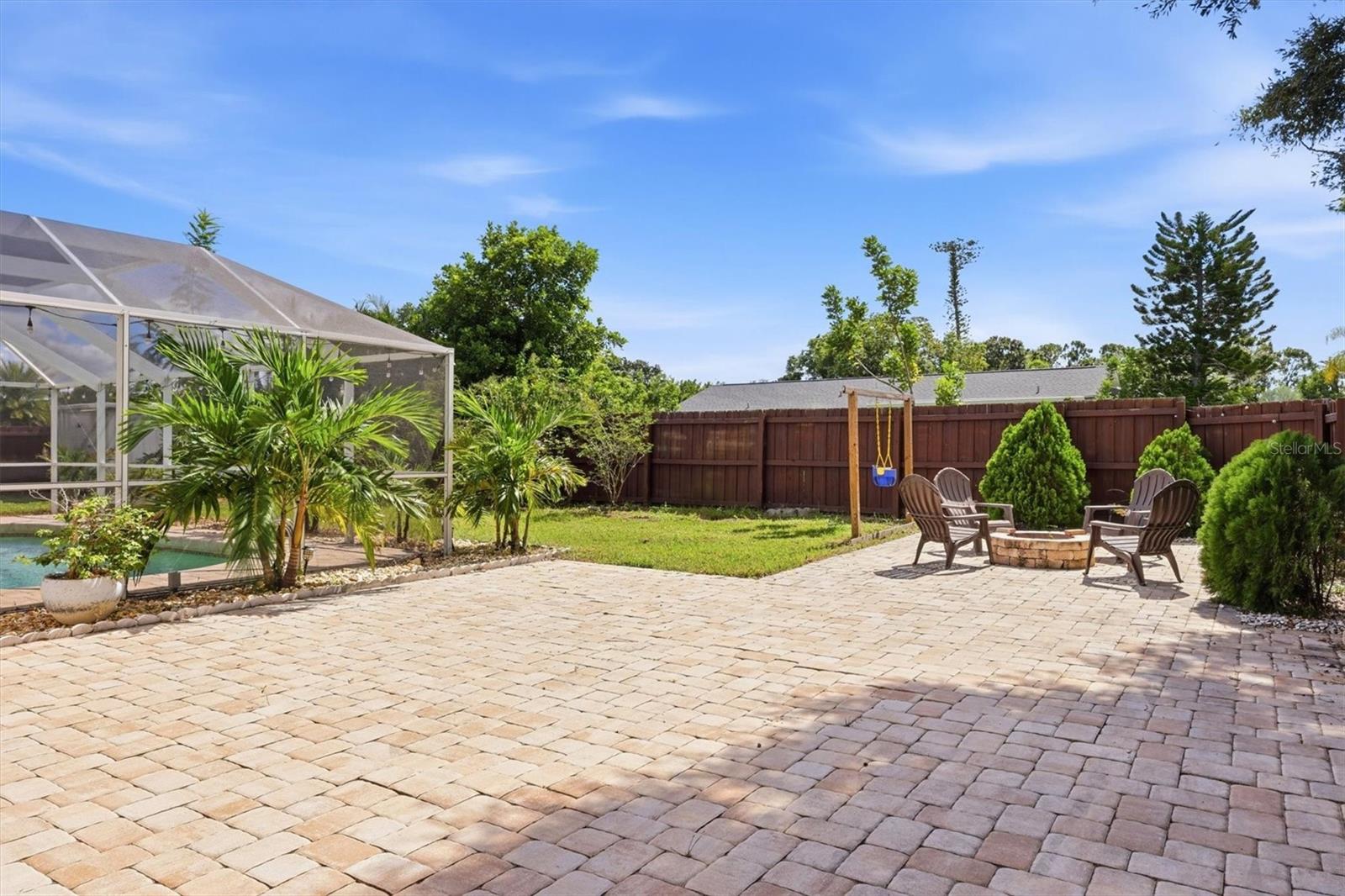 828 PONDEROSA PINE LN — photo 42