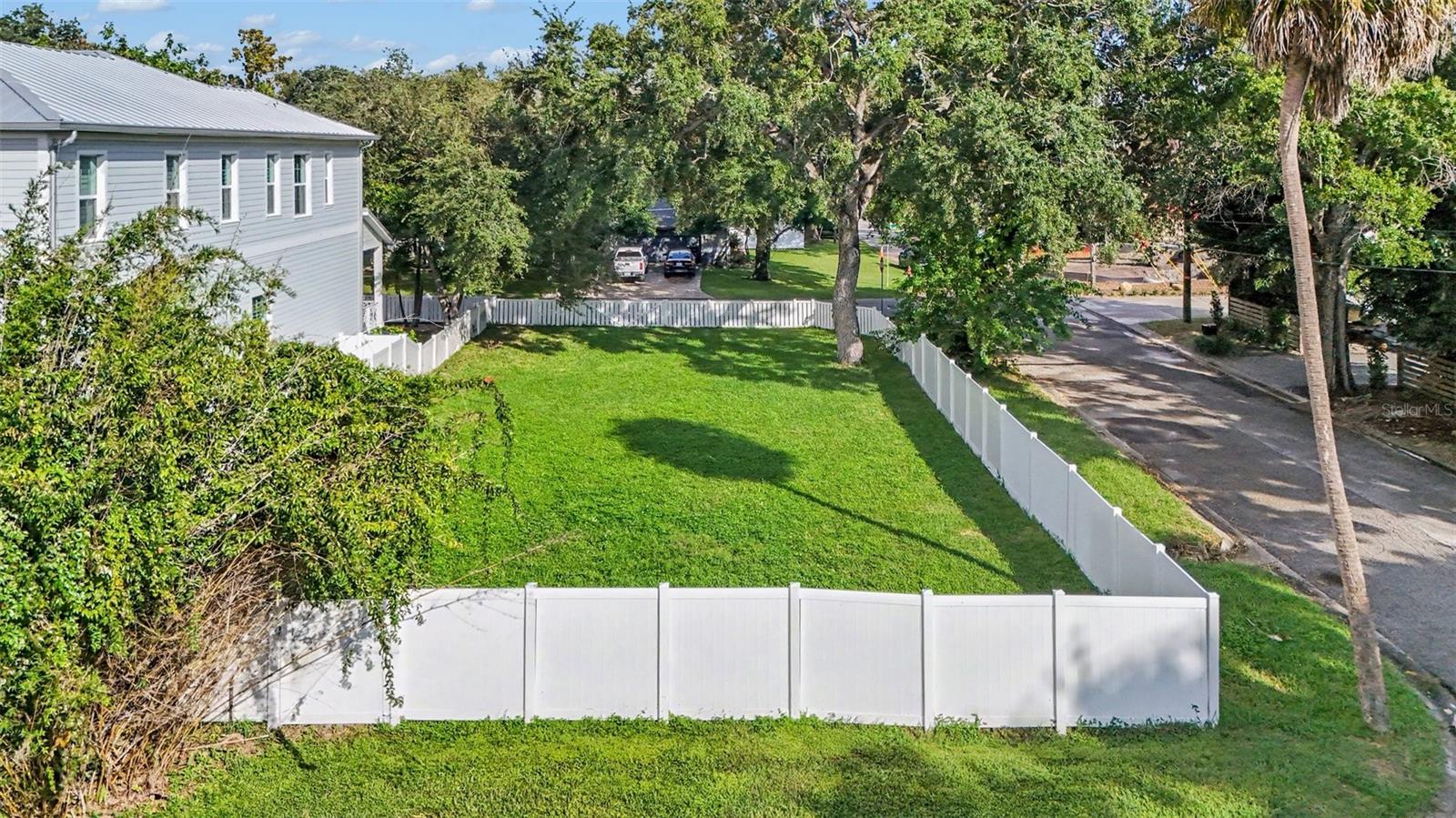 2902 N PERRY AVE — photo 4