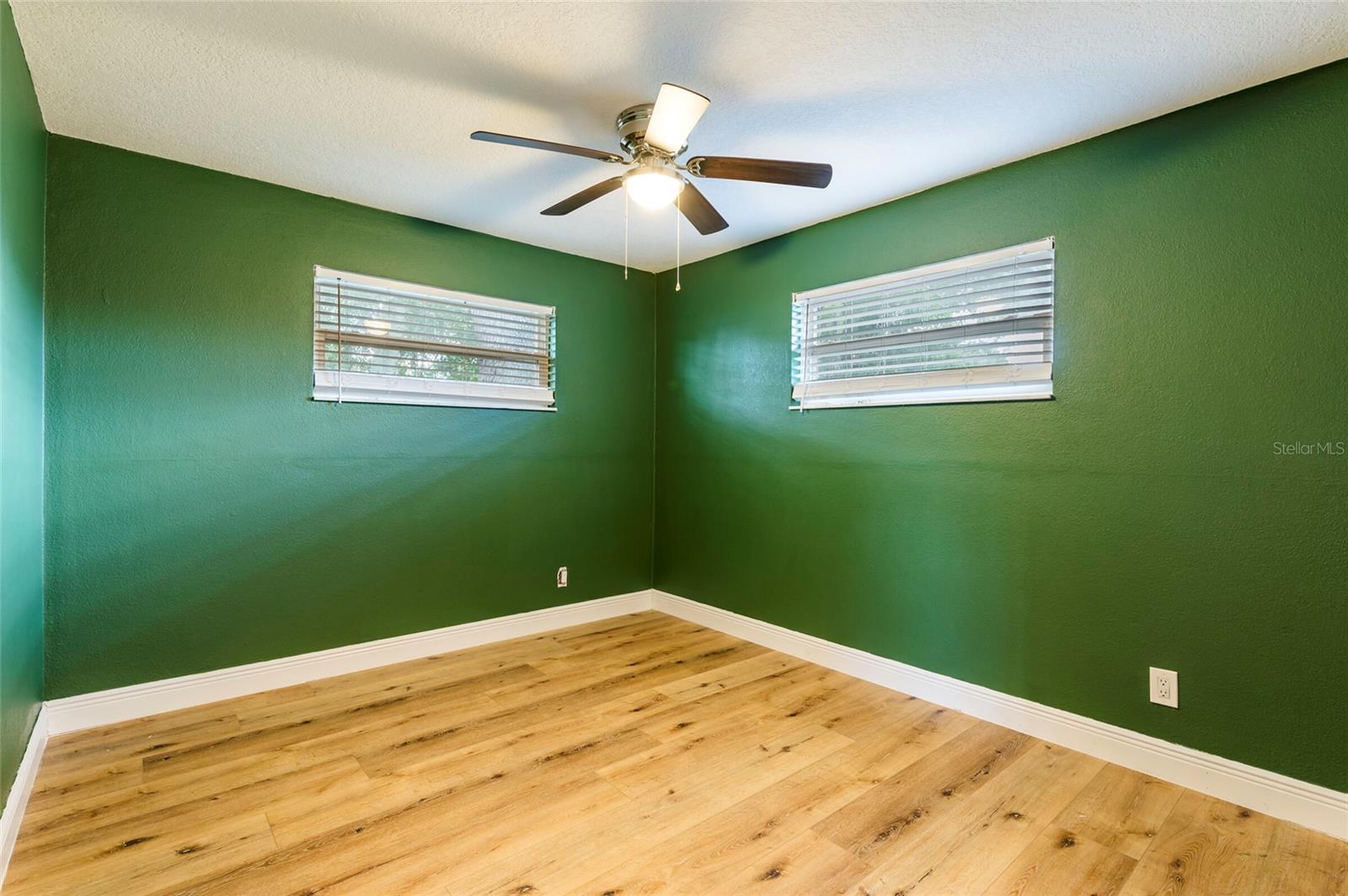 1749 SUNSET POINT RD — photo 29