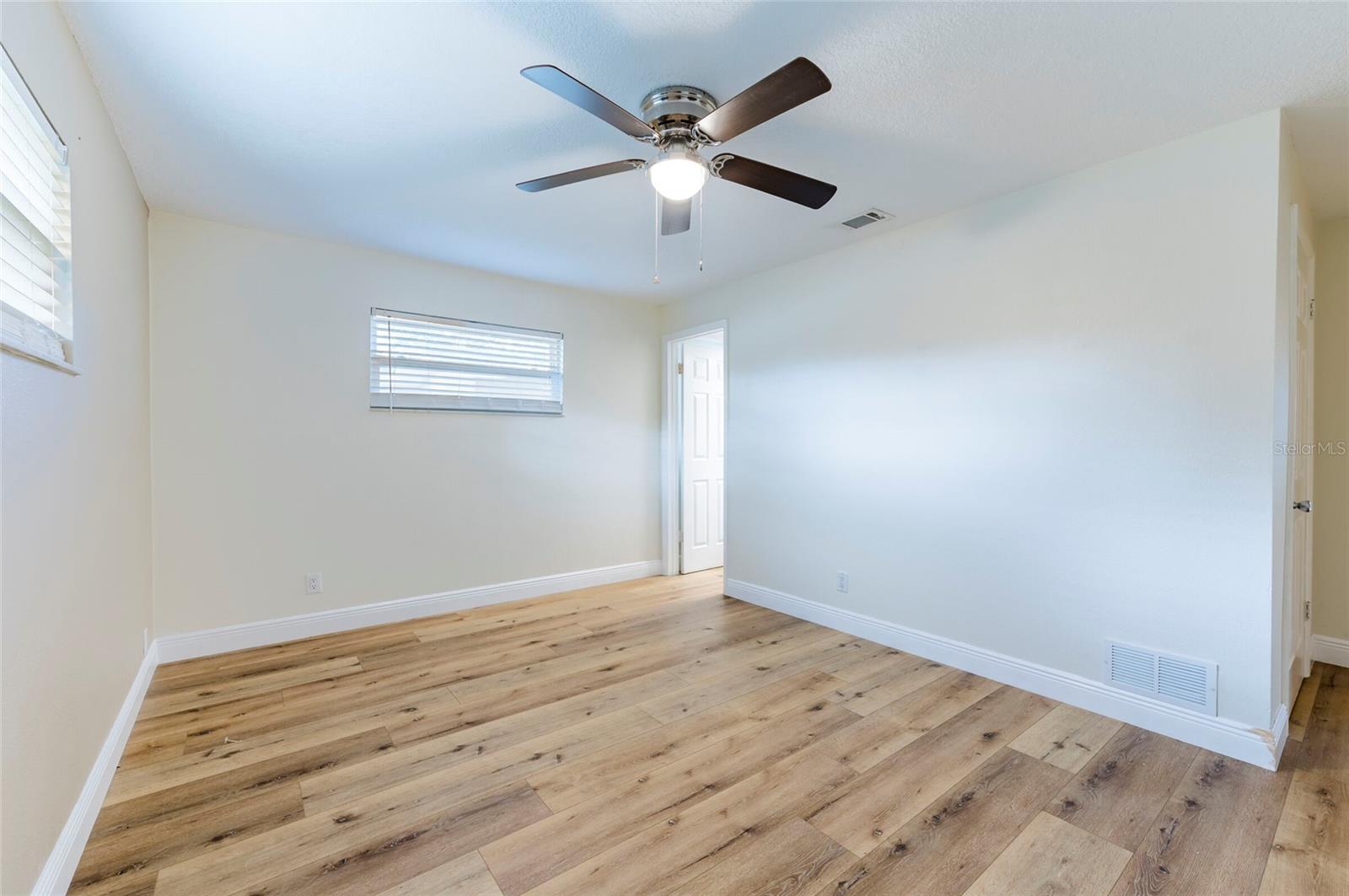 1749 SUNSET POINT RD — photo 21