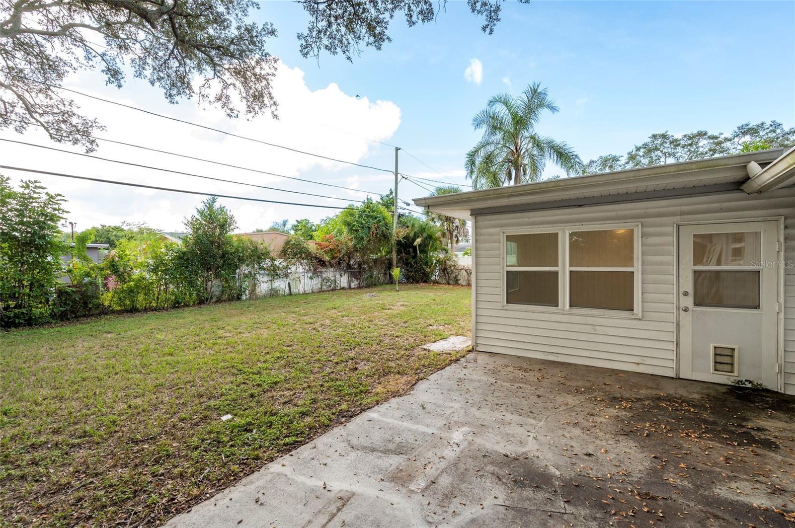 1749 SUNSET POINT RD — photo 26