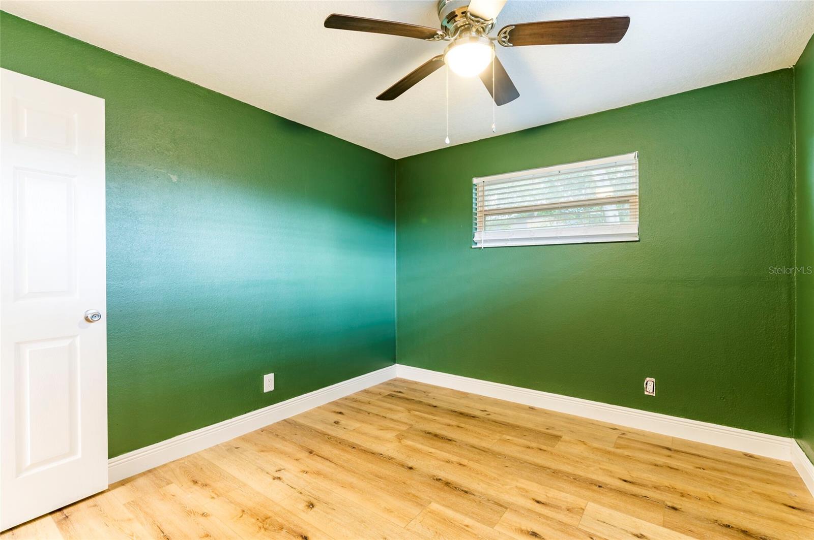 1749 SUNSET POINT RD — photo 28