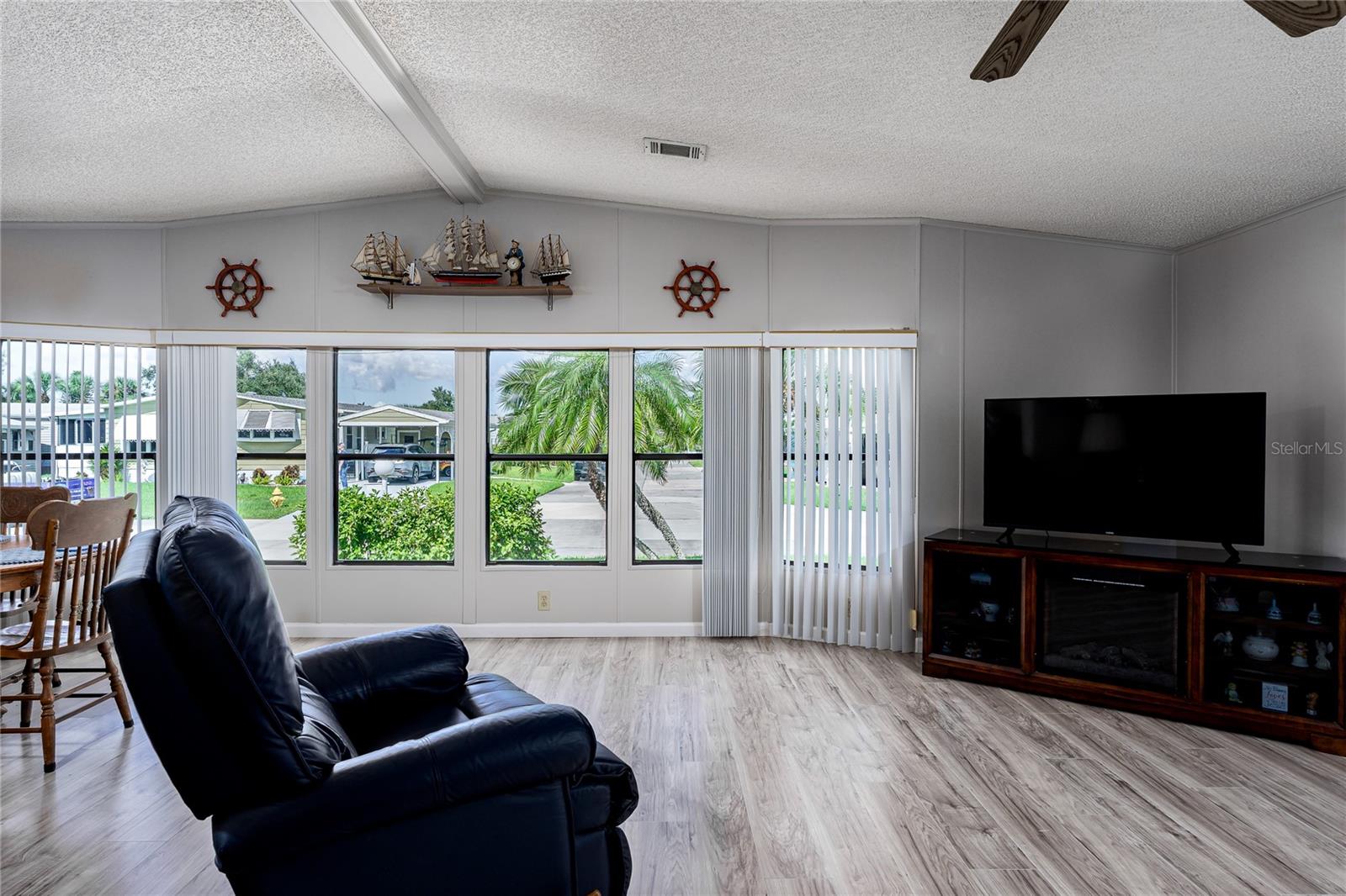 178 OSPREY CIR — photo 3