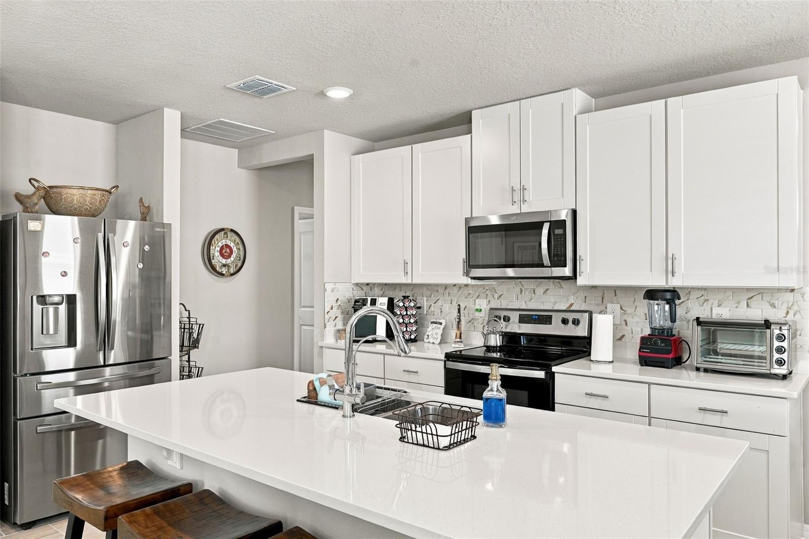3708 RADIANT MOUNTAIN DR — photo 9