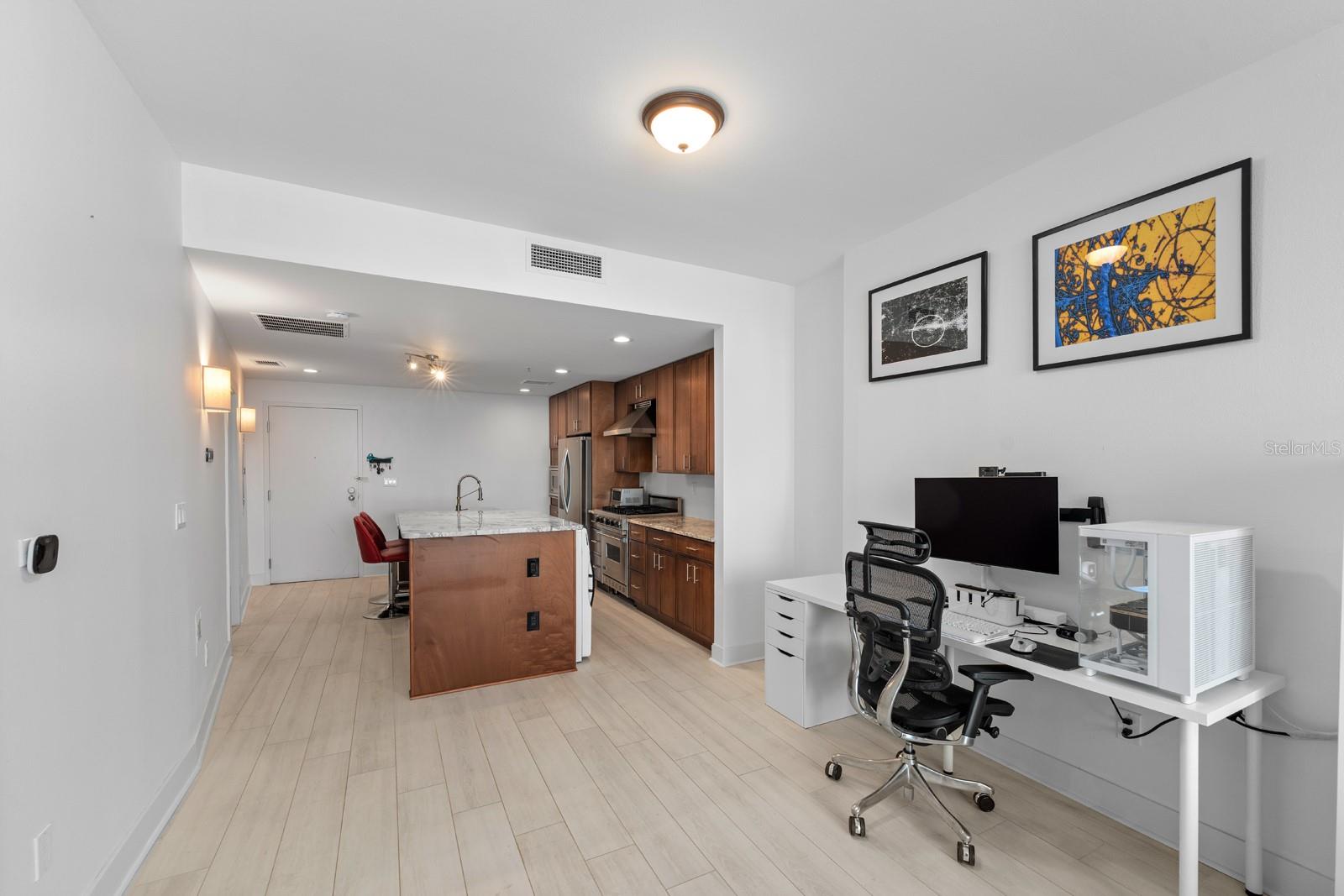 1208 E KENNEDY BLVD #723 — photo 13