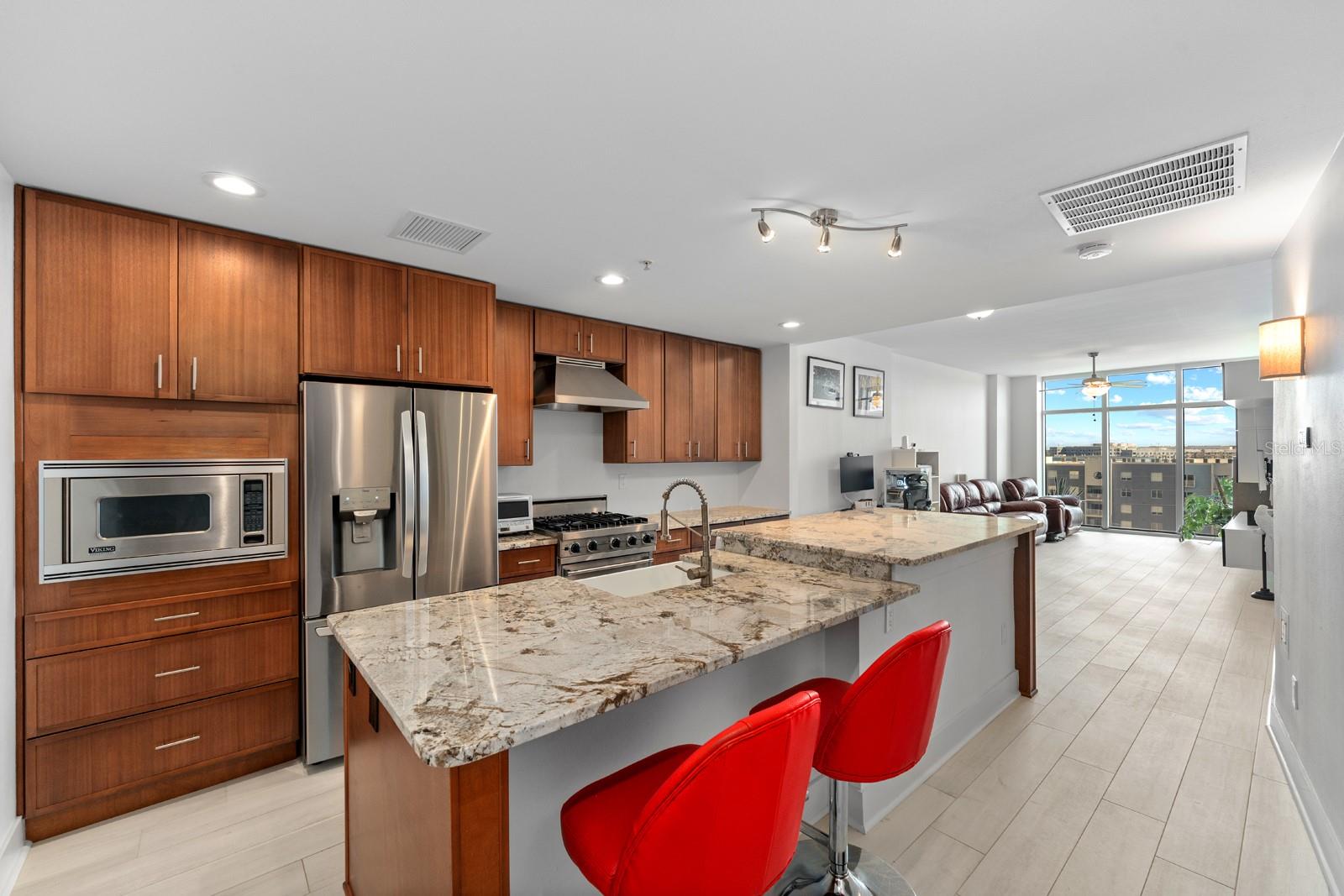 1208 E KENNEDY BLVD #723 — photo 8