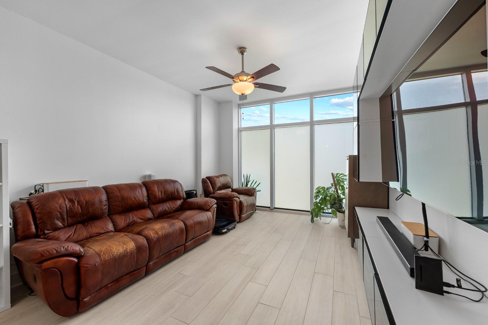 1208 E KENNEDY BLVD #723 — photo 15