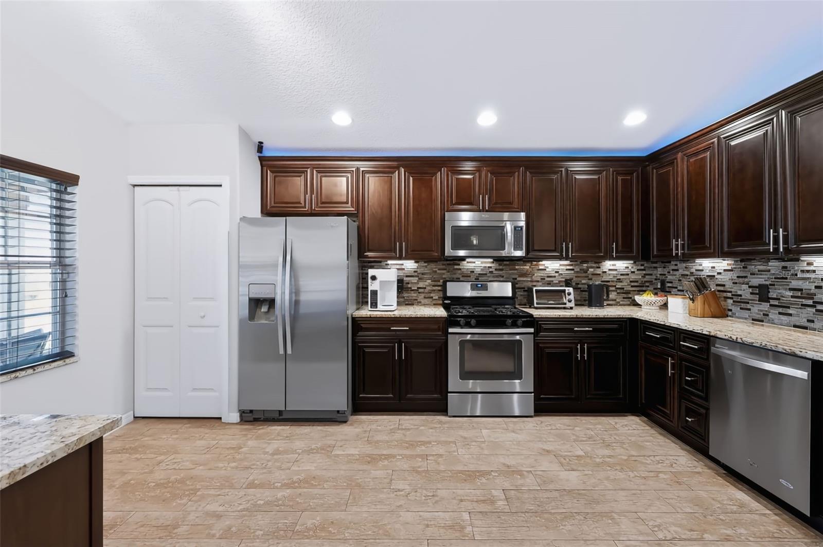105 SAN LORENZO CT — photo 15