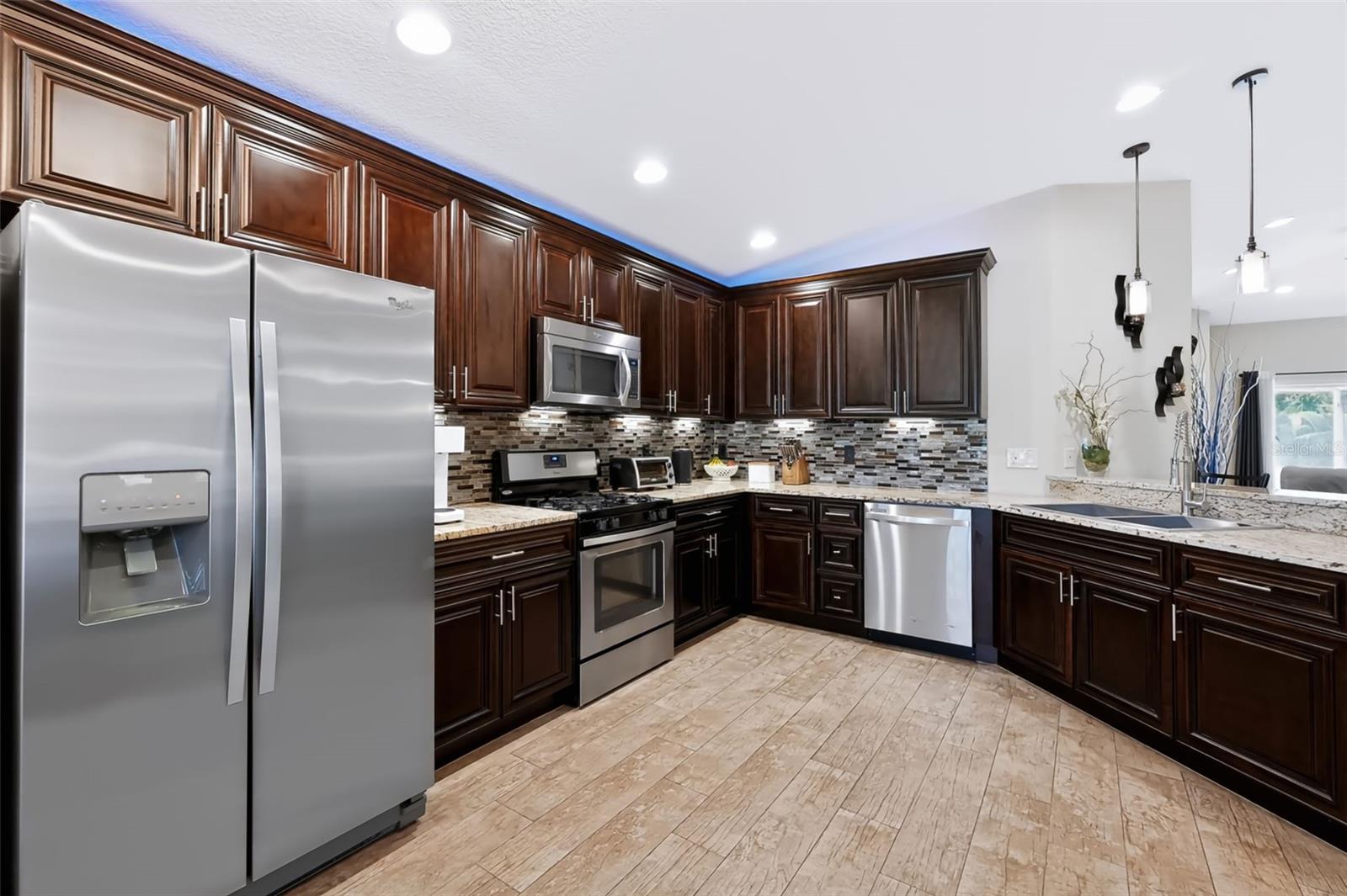 105 SAN LORENZO CT — photo 18