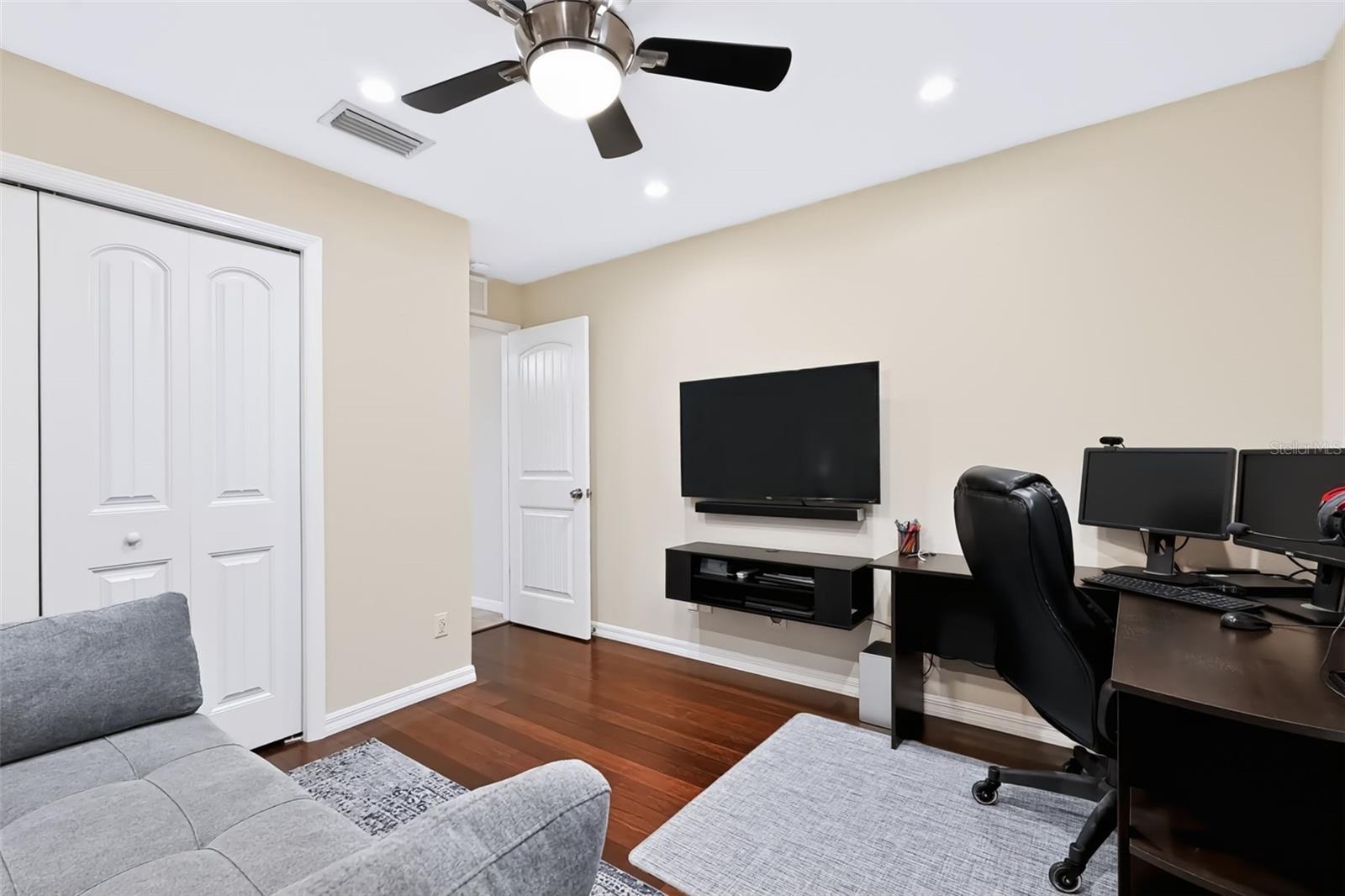 105 SAN LORENZO CT — photo 30