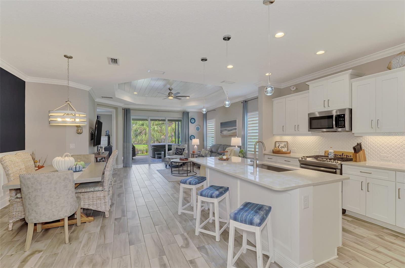 12404 PALATKA DR — photo 21