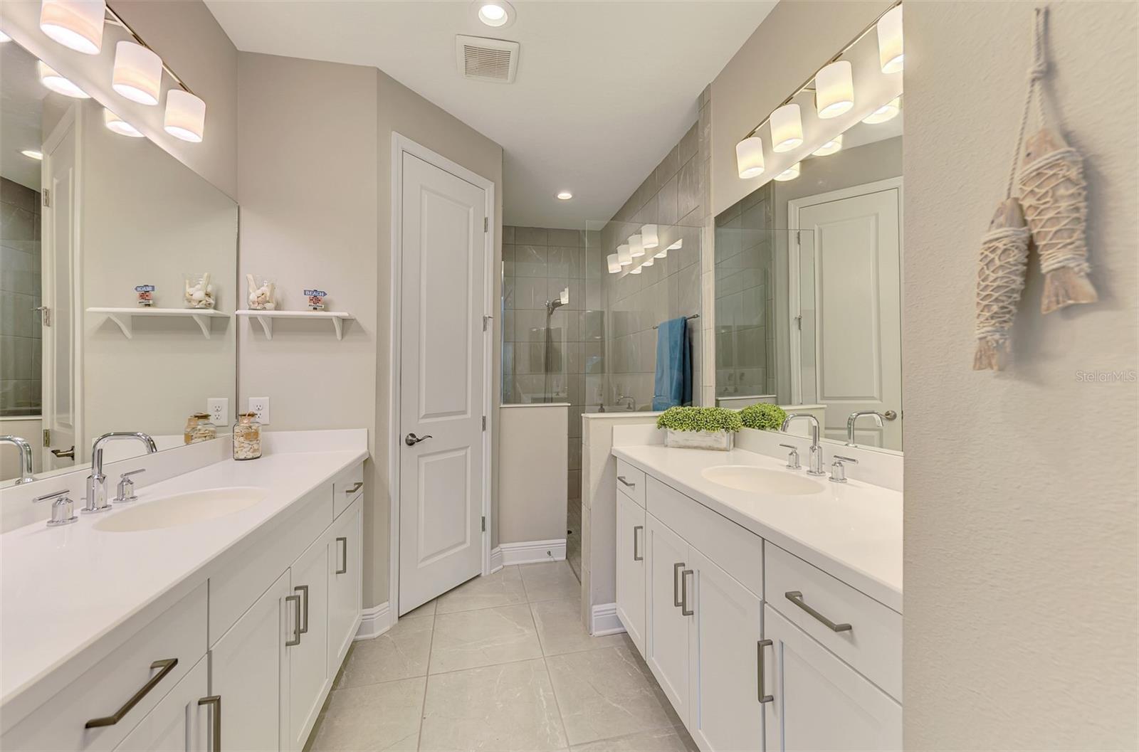 12404 PALATKA DR — photo 46