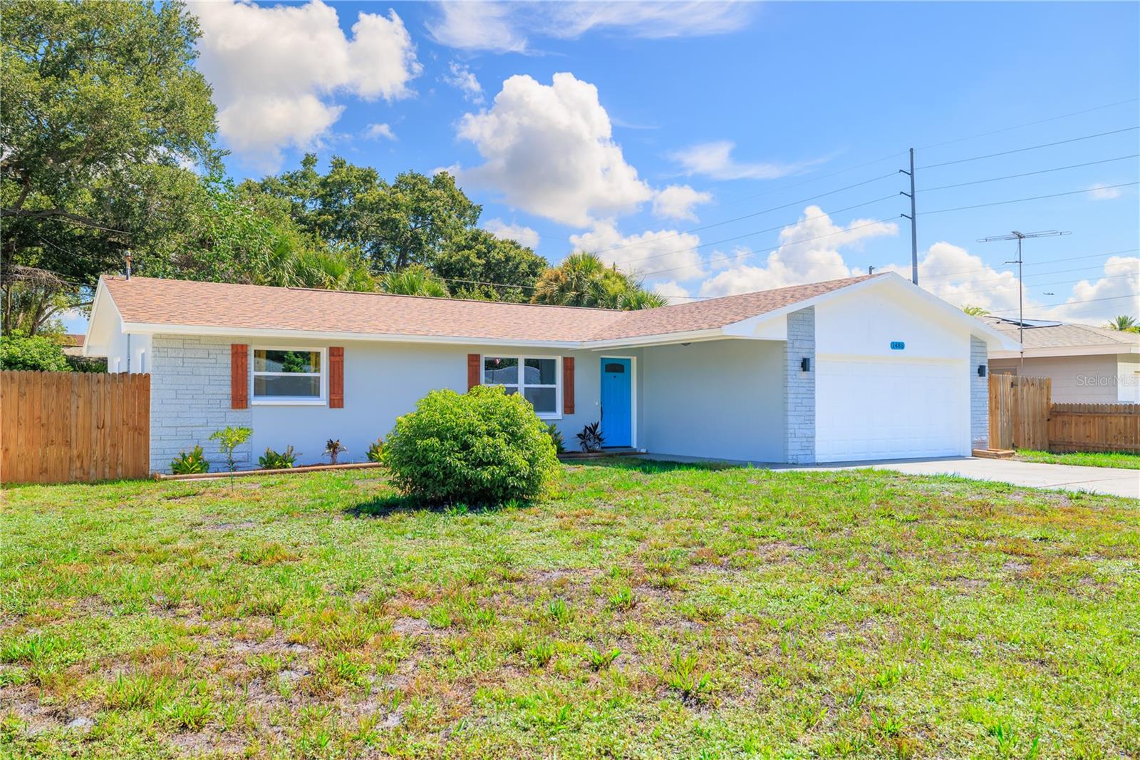 1486 CAROLYN LN — photo 2
