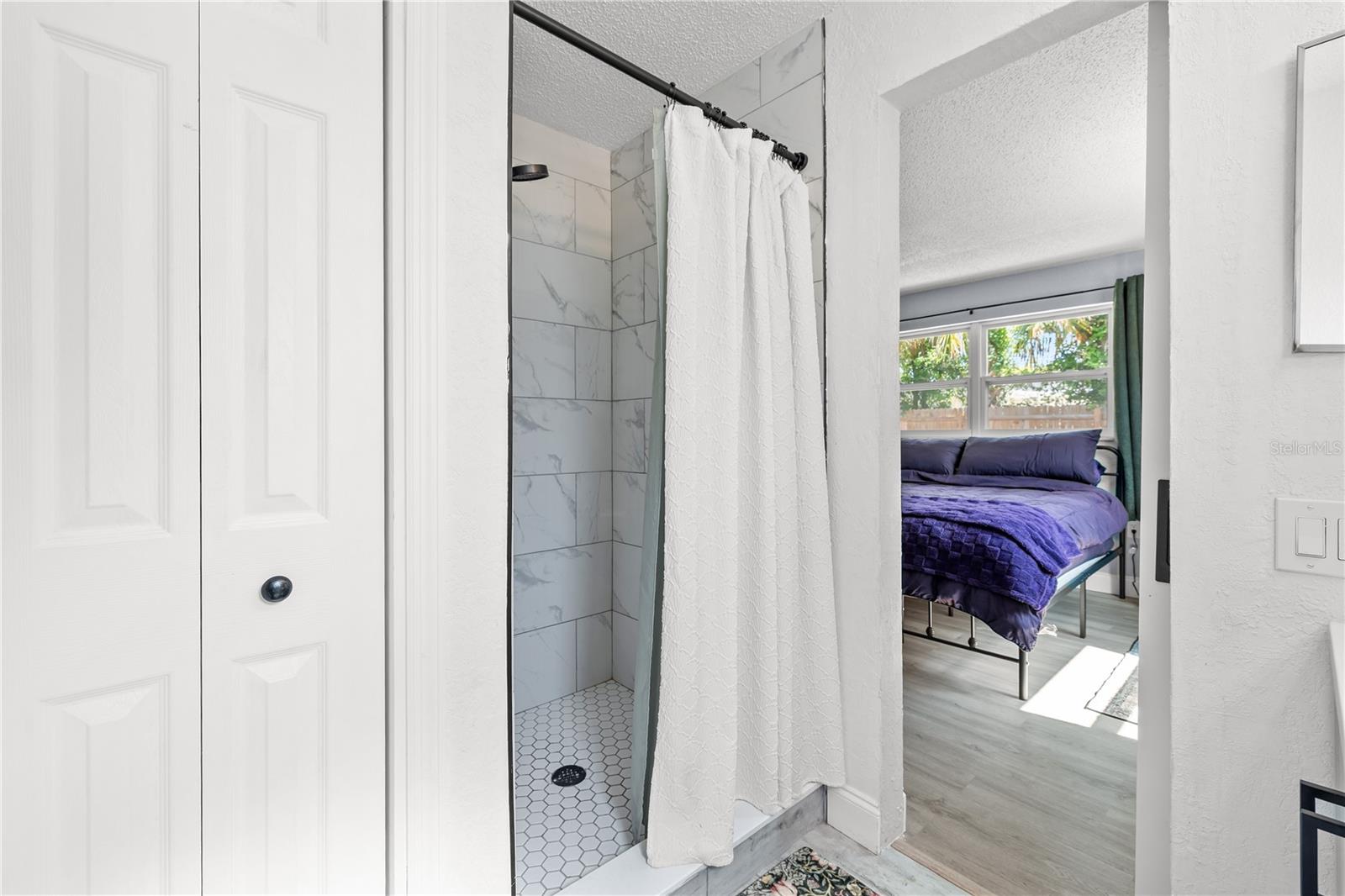 1486 CAROLYN LN — photo 23