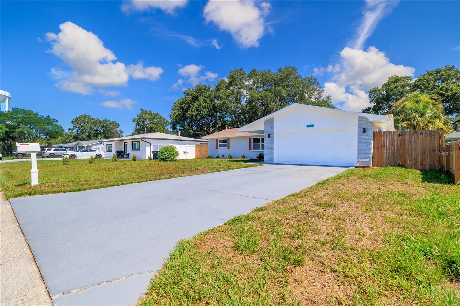 1486 CAROLYN LN — photo 32