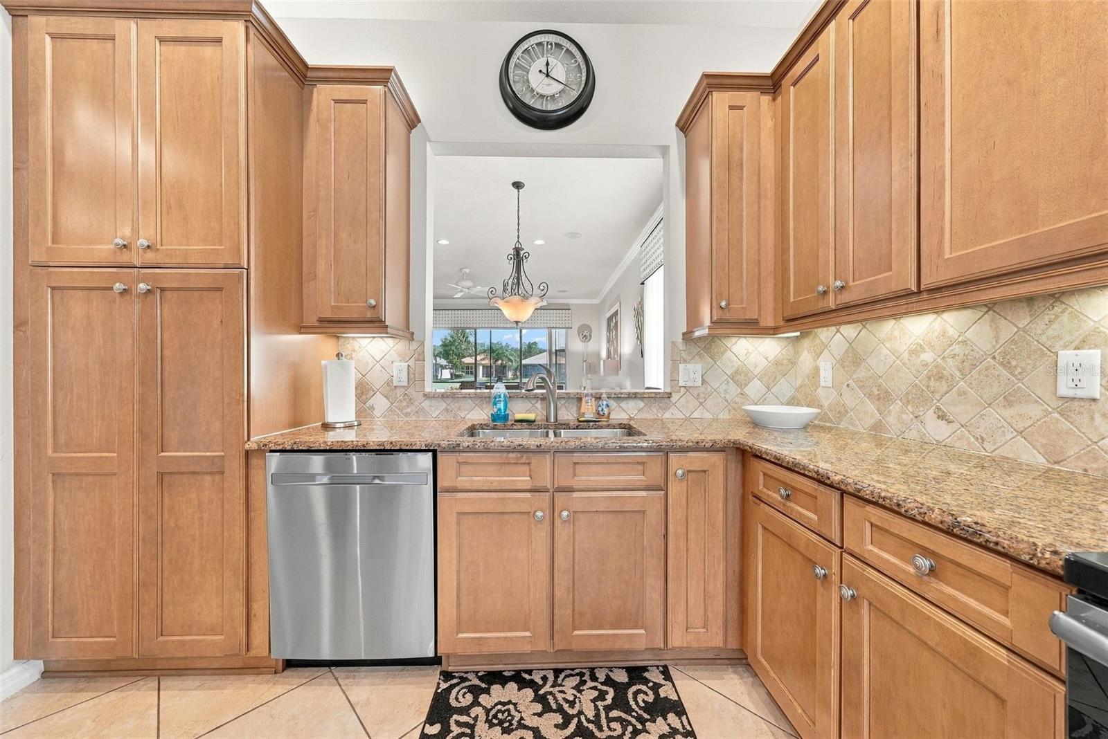 15917 COBBLE MILL DR — photo 14