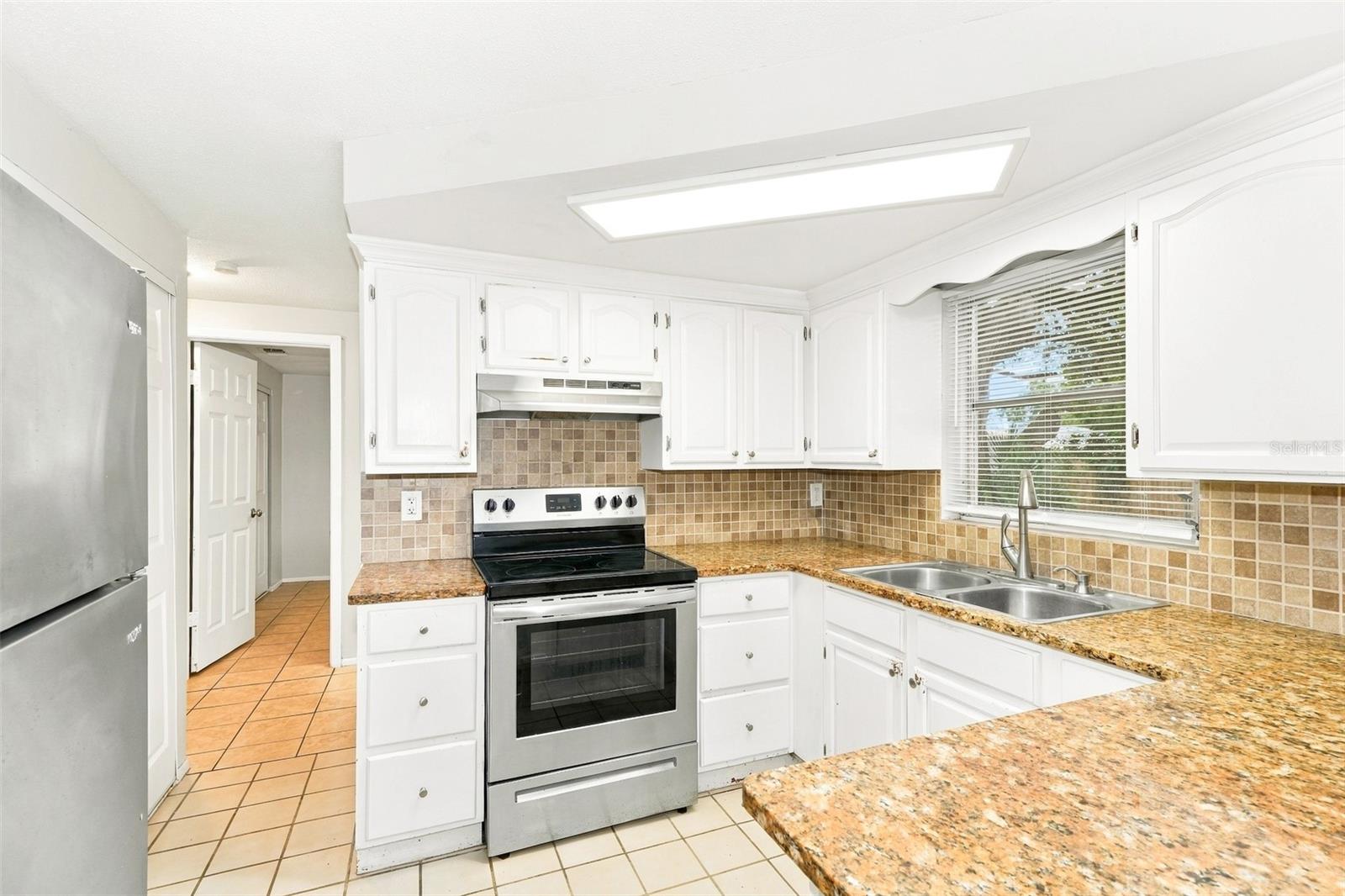 7300 SAN MORITZ DR — photo 6