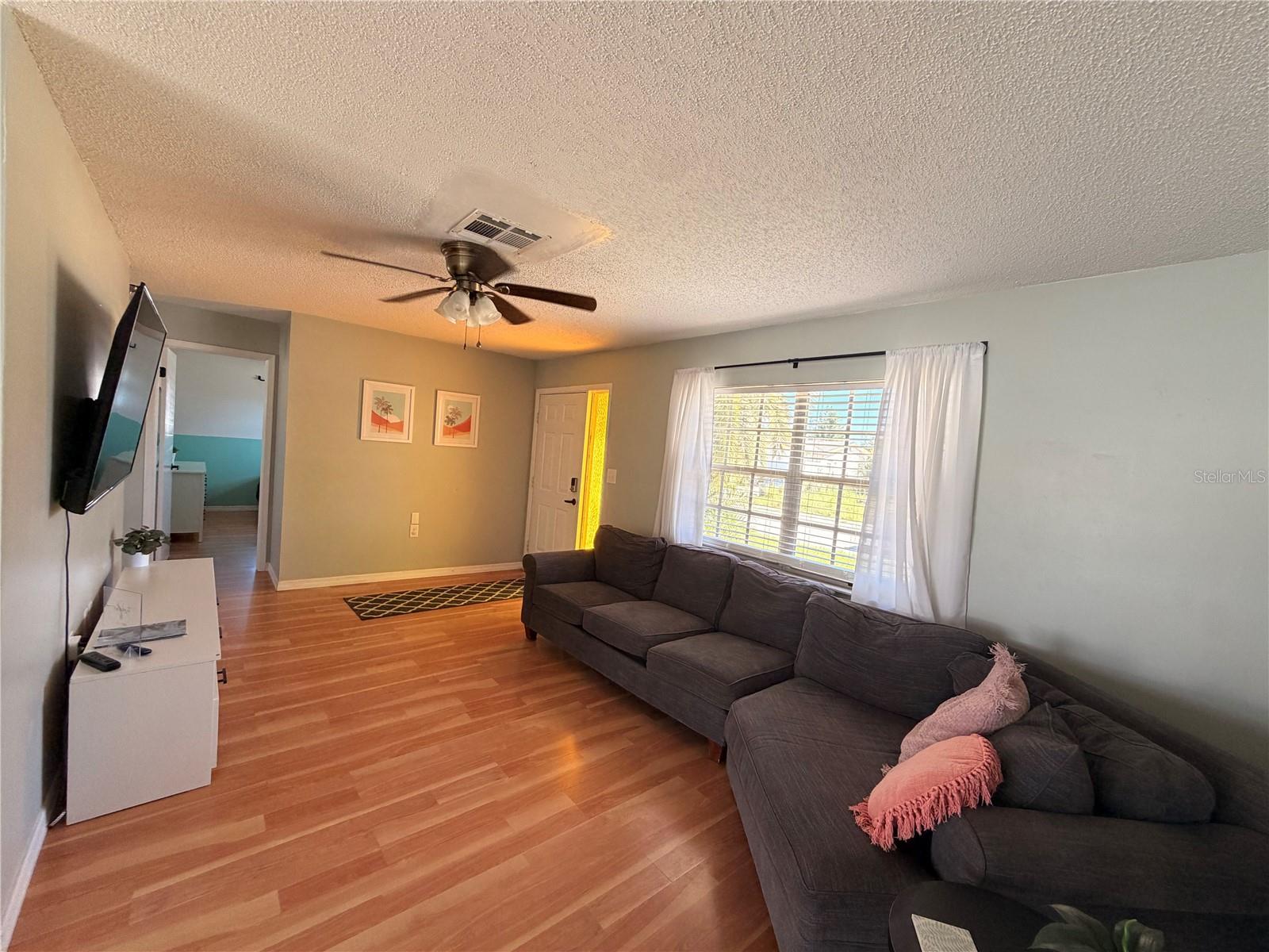 9331 BARRINGTON LN — photo 9