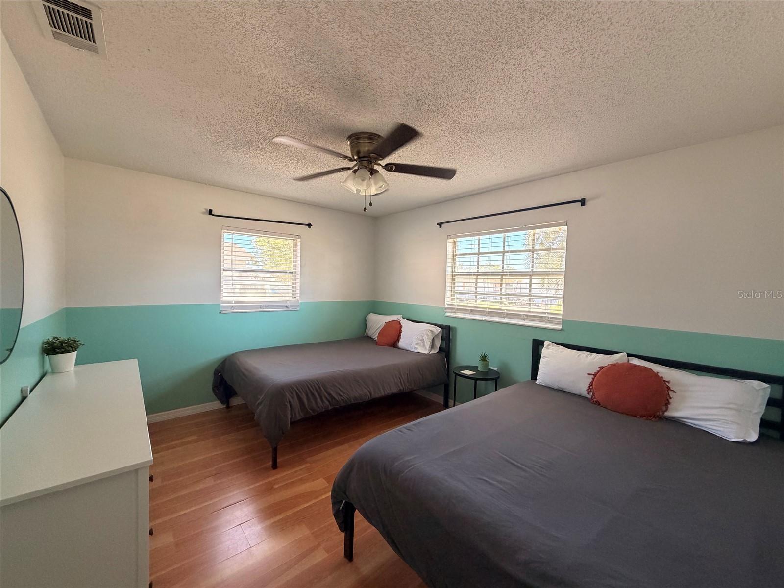 9331 BARRINGTON LN — photo 13