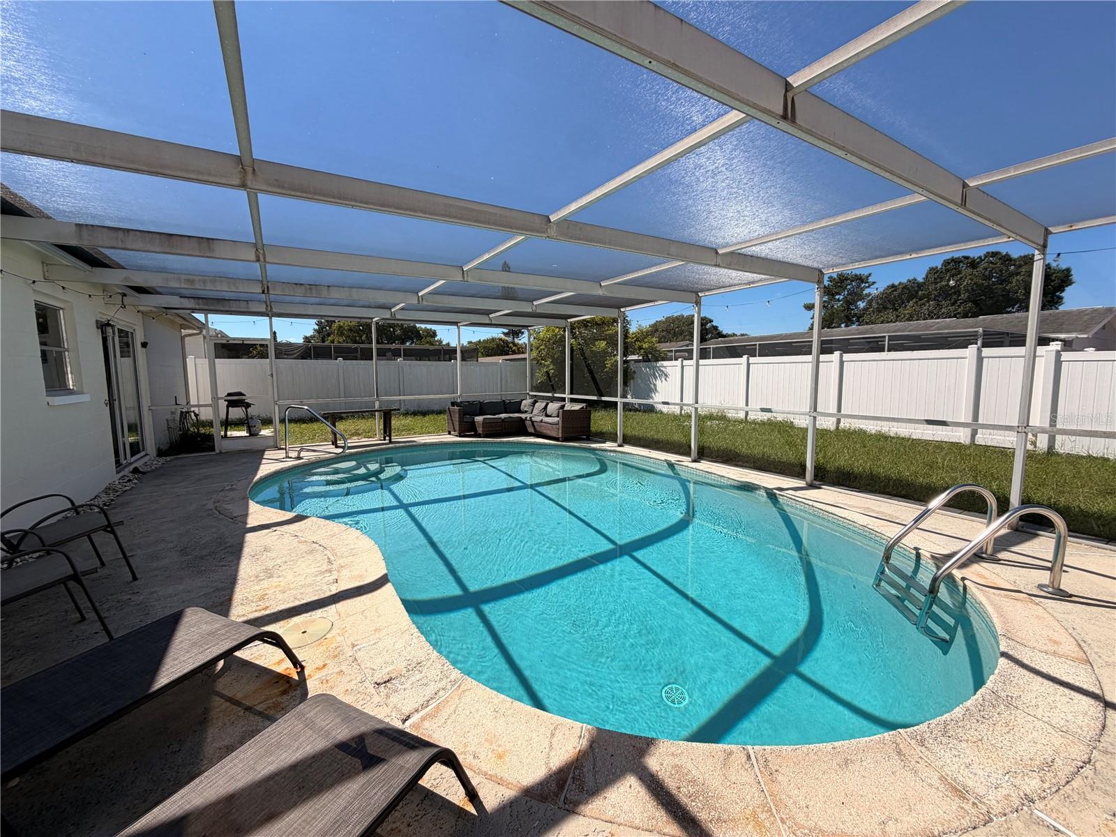 9331 BARRINGTON LN — photo 3