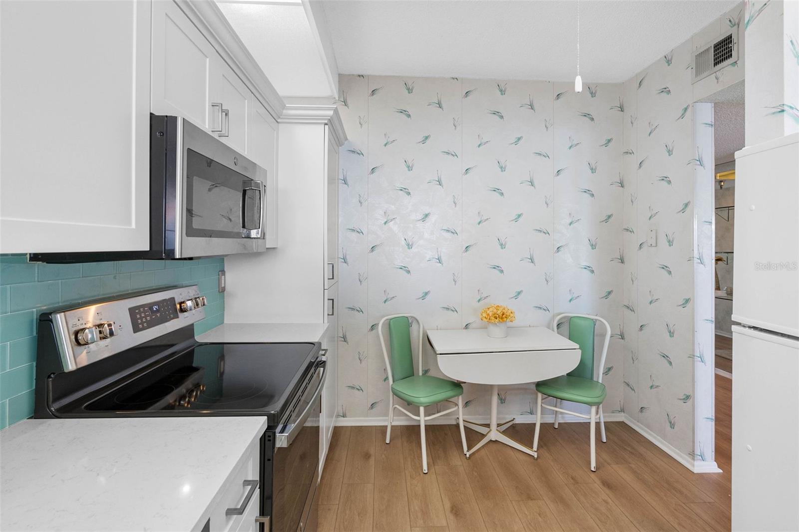 8021 SAILBOAT KEY BLVD S #304 — photo 21