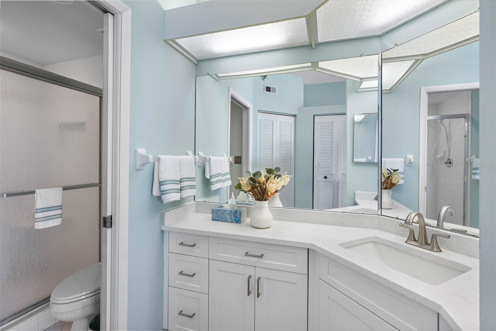 8021 SAILBOAT KEY BLVD S #304 — photo 32