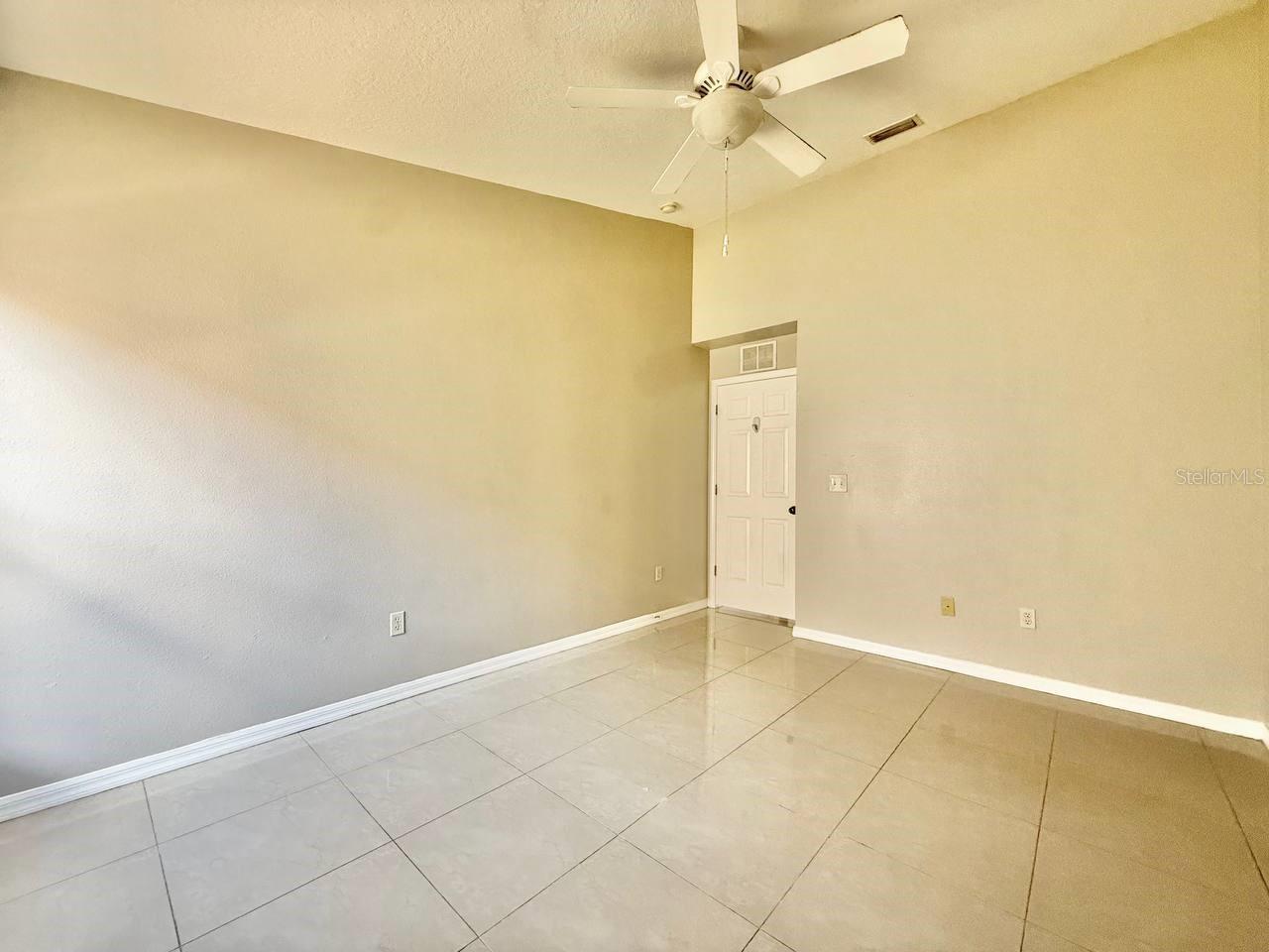 1409 DELANO TRENT ST — photo 16