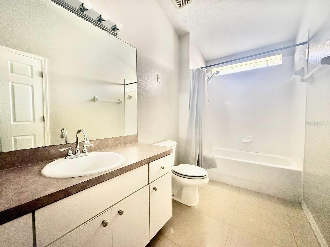 1409 DELANO TRENT ST — photo 17
