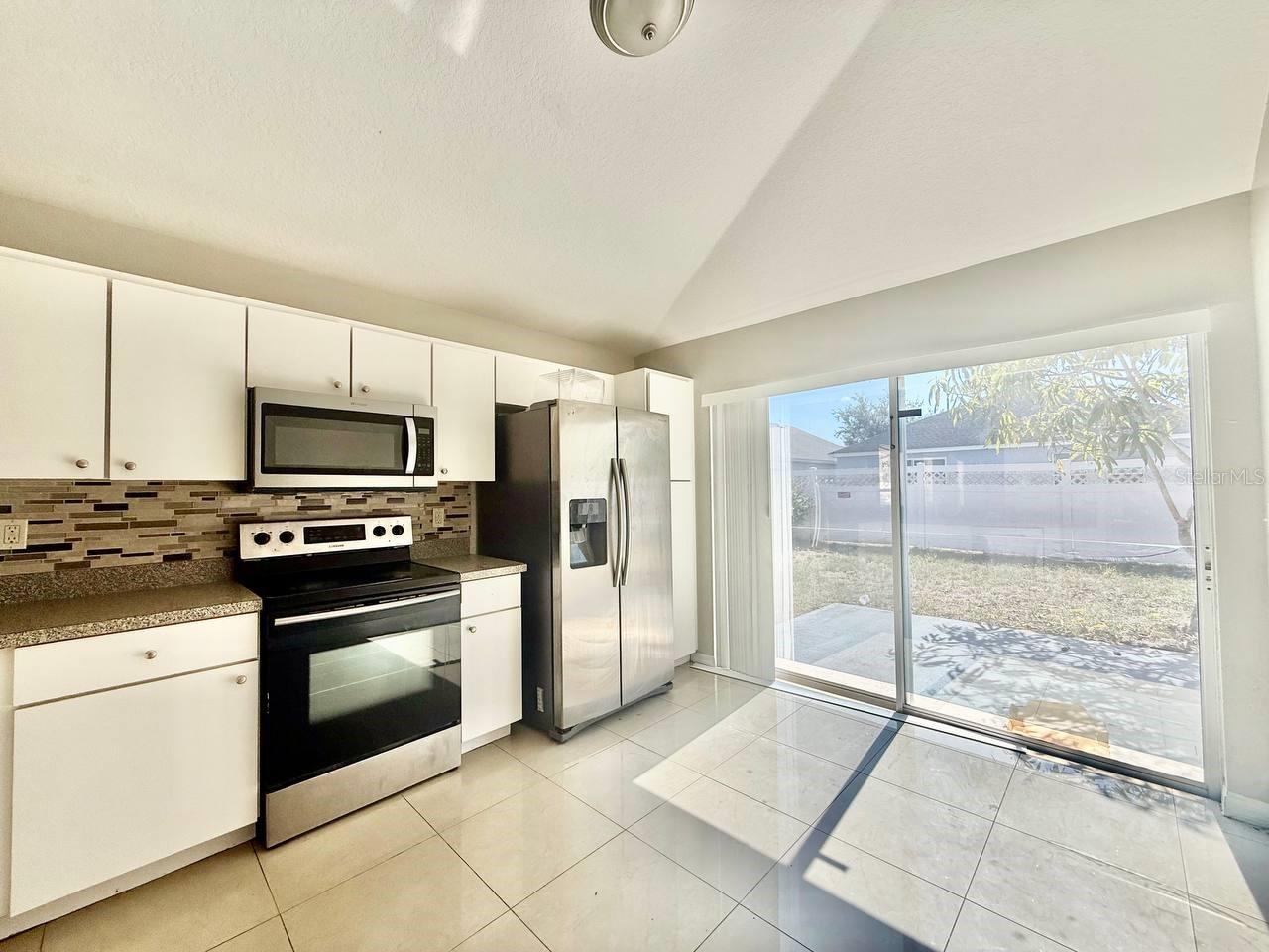 1409 DELANO TRENT ST — photo 8