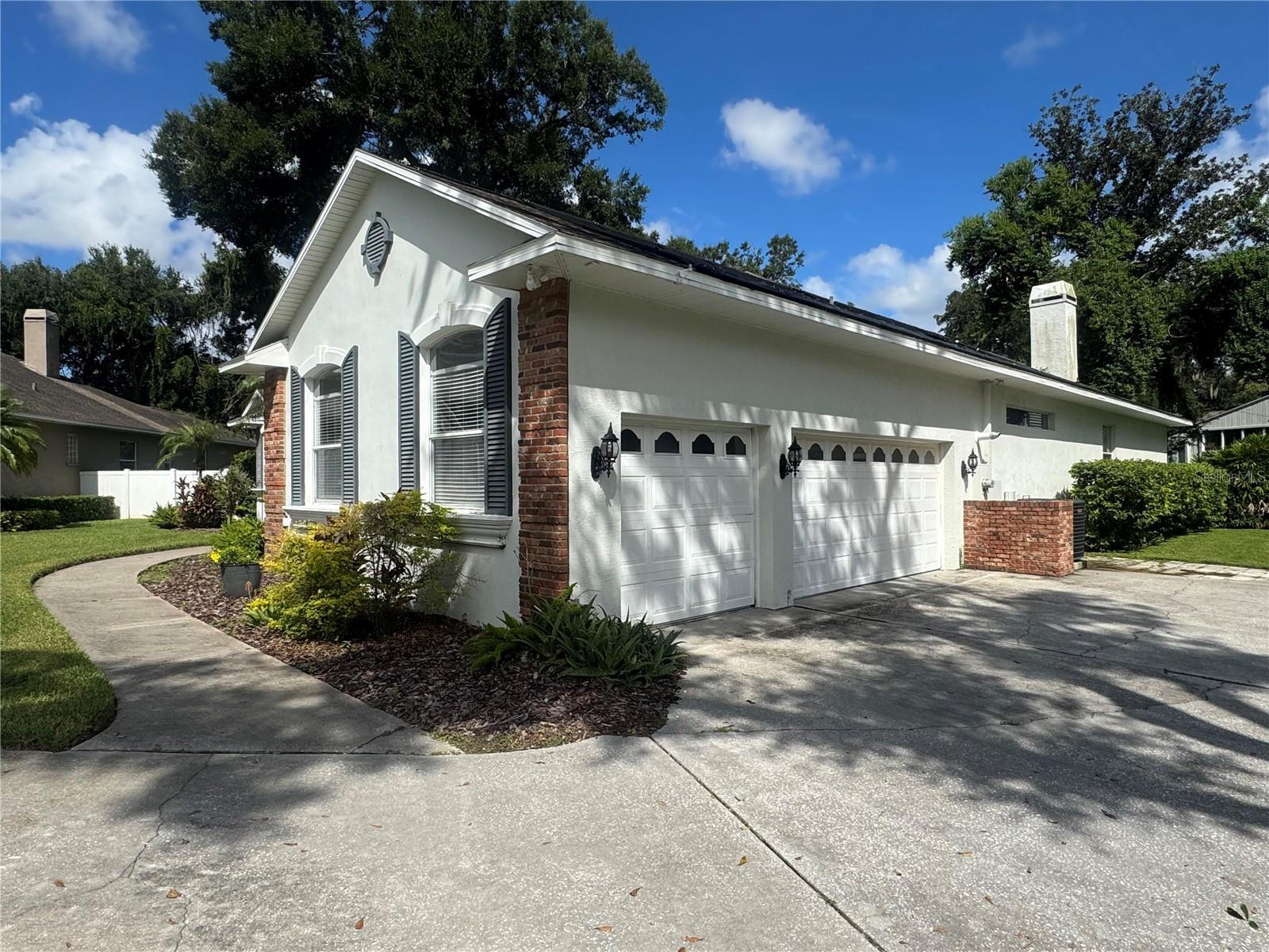 Home in VALRICO — photo 3