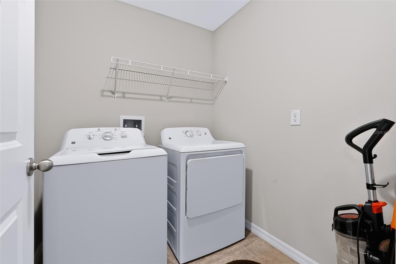1711 BROAD WINGED HAWK DR — photo 30