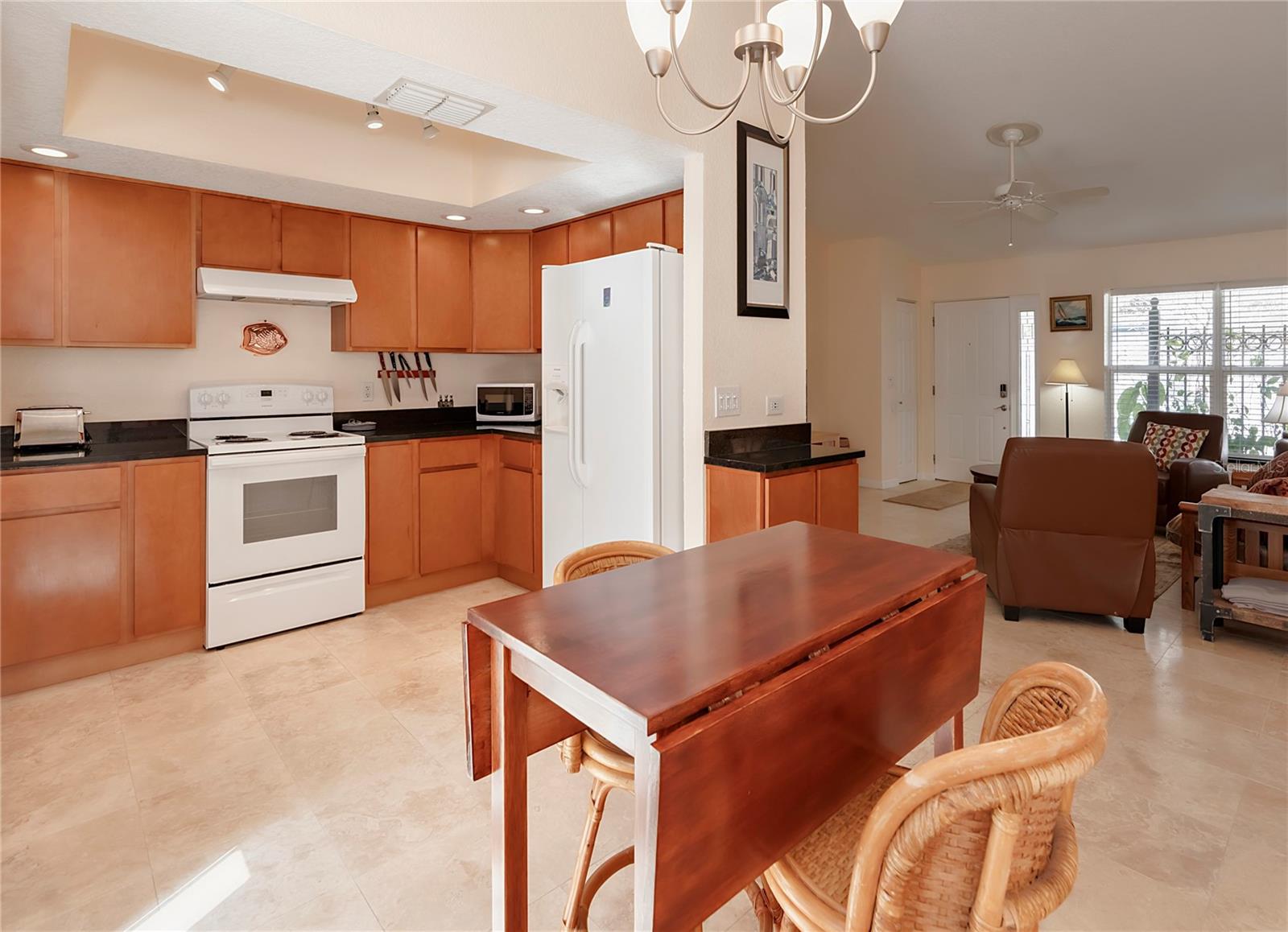 1848 N WASHINGTON AVE #B — photo 10
