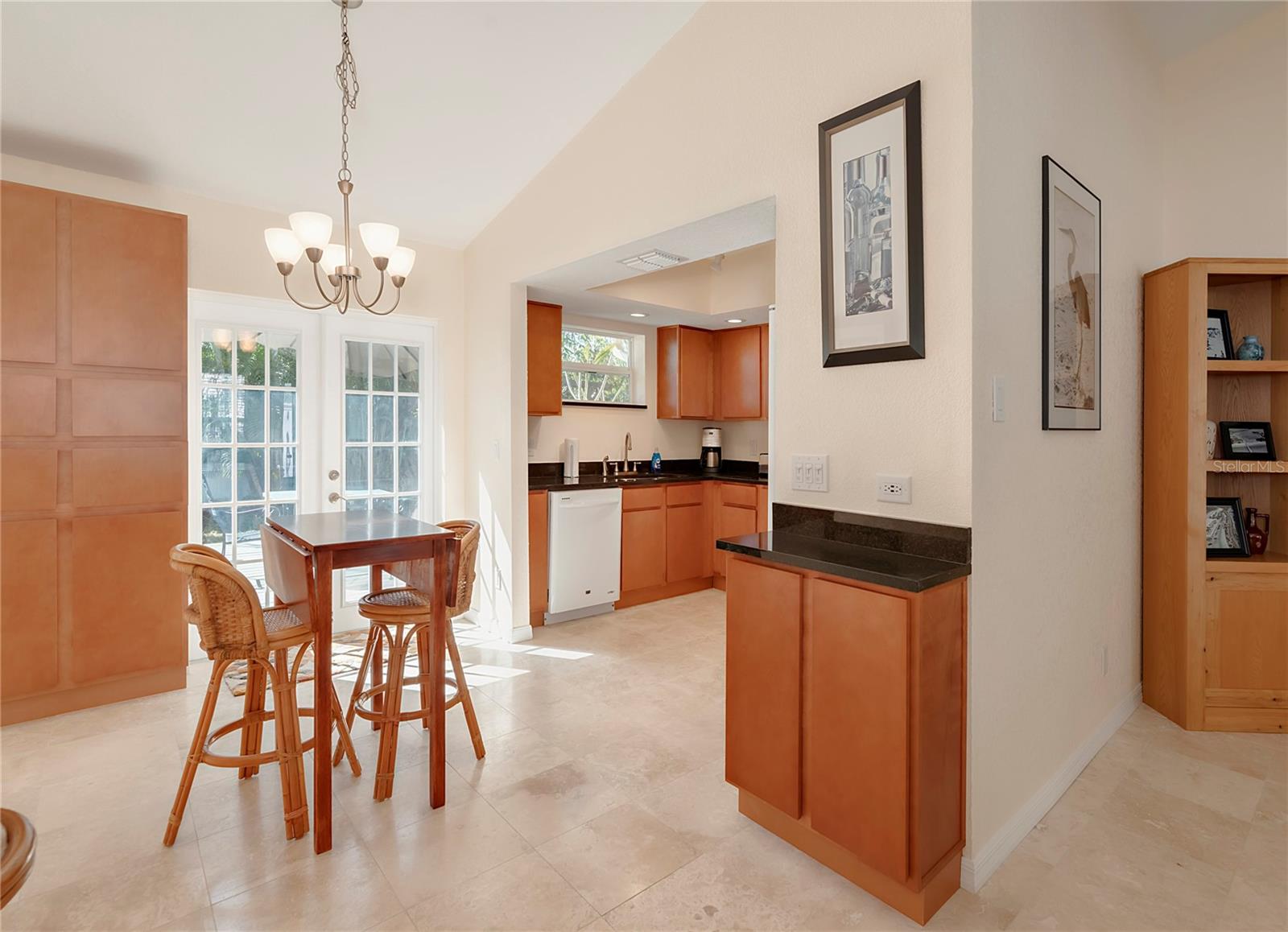 1848 N WASHINGTON AVE #B — photo 8
