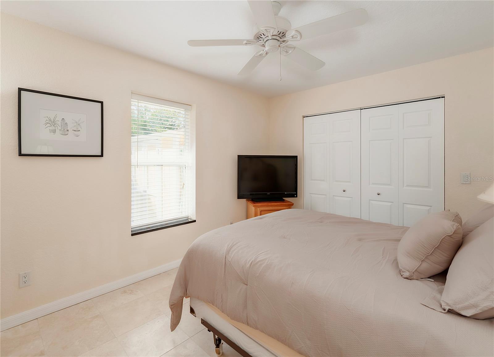 1848 N WASHINGTON AVE #B — photo 16