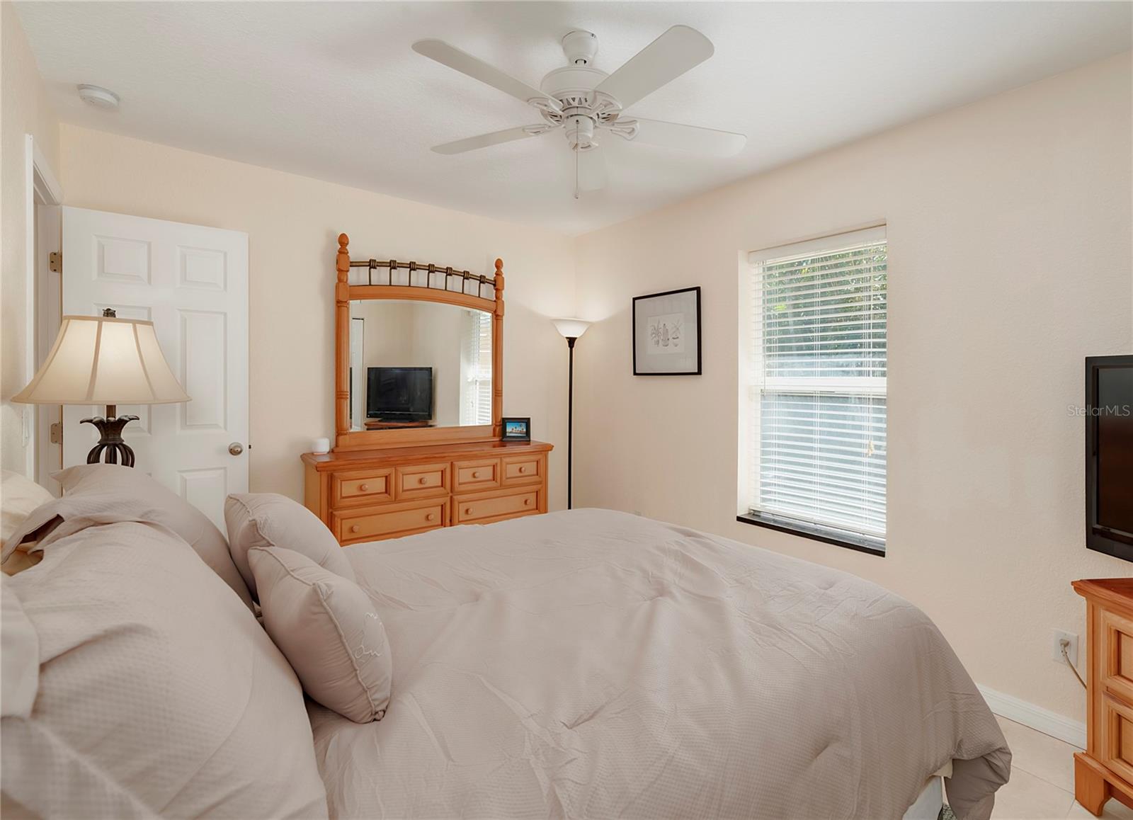 1848 N WASHINGTON AVE #B — photo 18