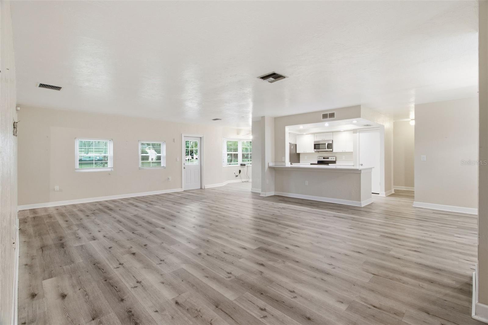4105 BENT TREE BLVD — photo 3