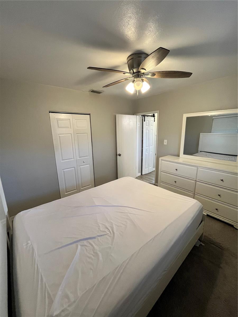2040 YALE AVE — photo 12