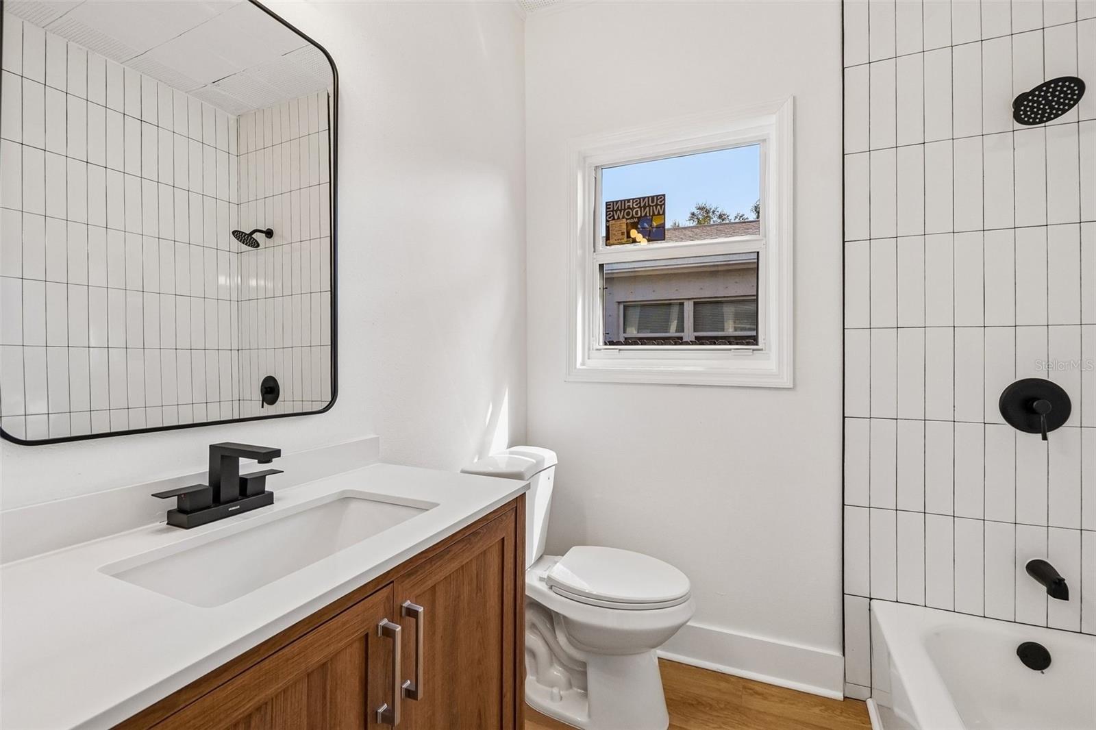 1507 E 27TH AVE — photo 16