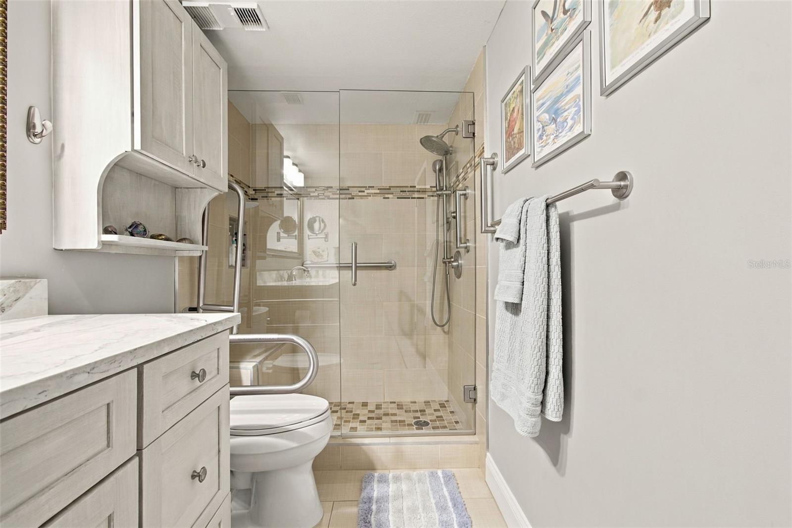 106 1ST ST E #116 — photo 19