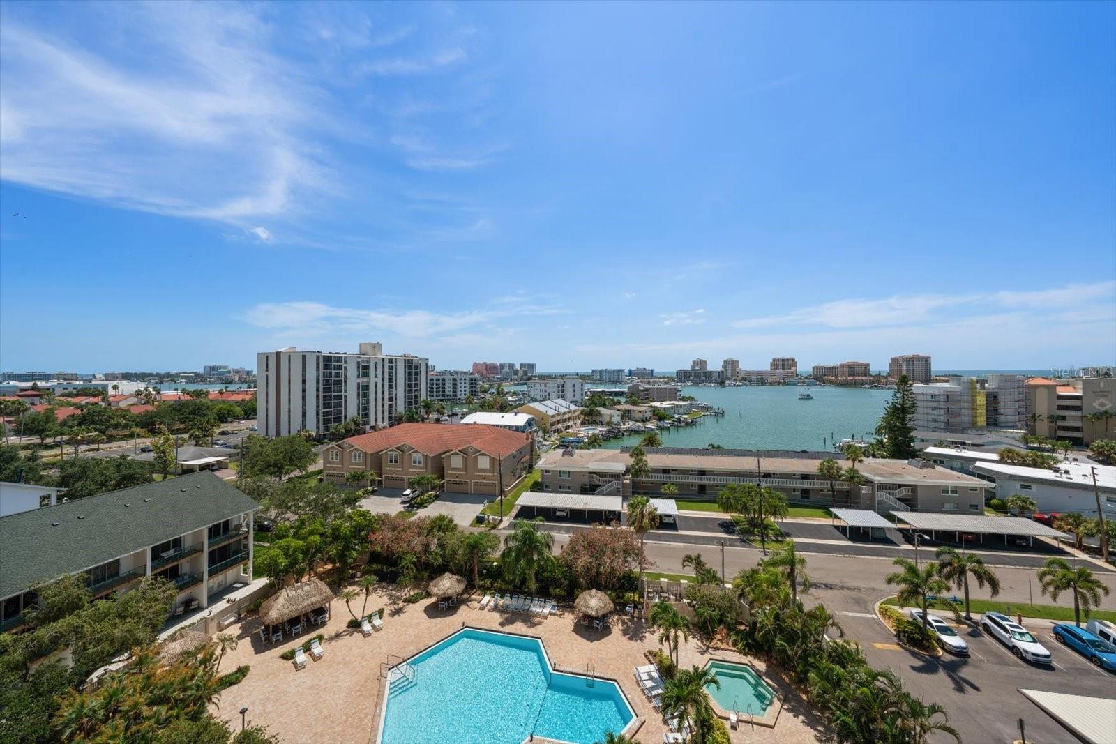 400 ISLAND WAY #904 — photo 4