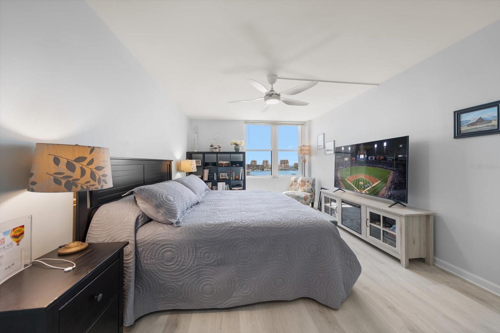 400 ISLAND WAY #904 — photo 19