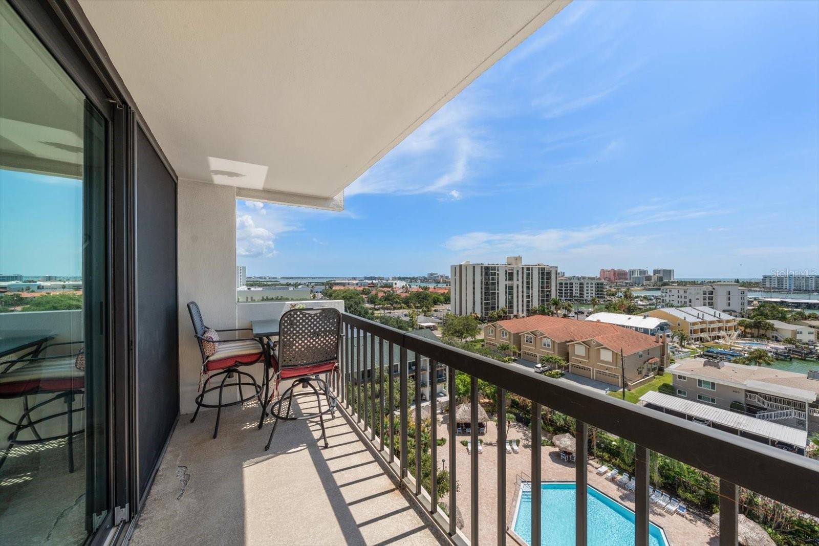 400 ISLAND WAY #904 — photo 3