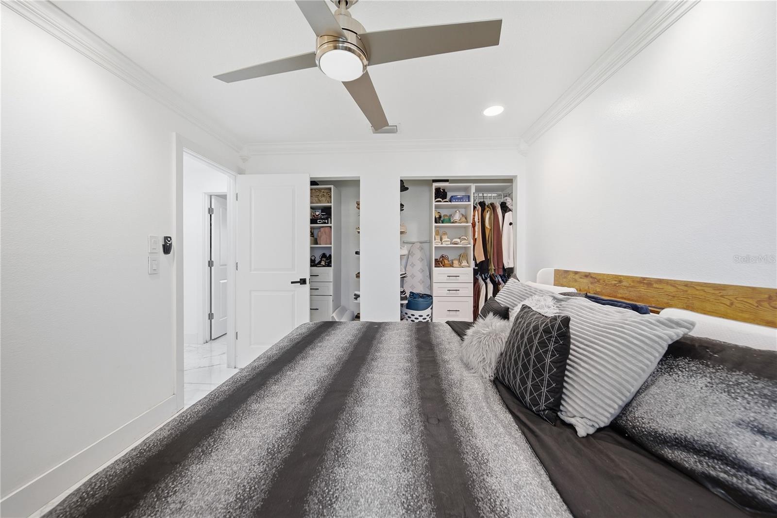 4916 HI VISTA CIR — photo 13