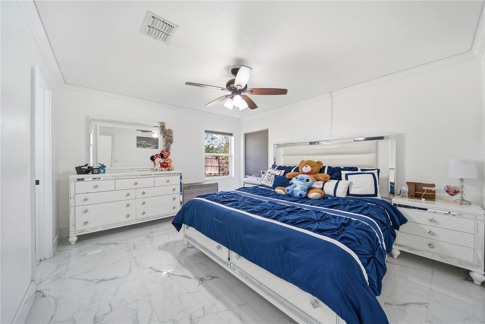 4916 HI VISTA CIR — photo 16