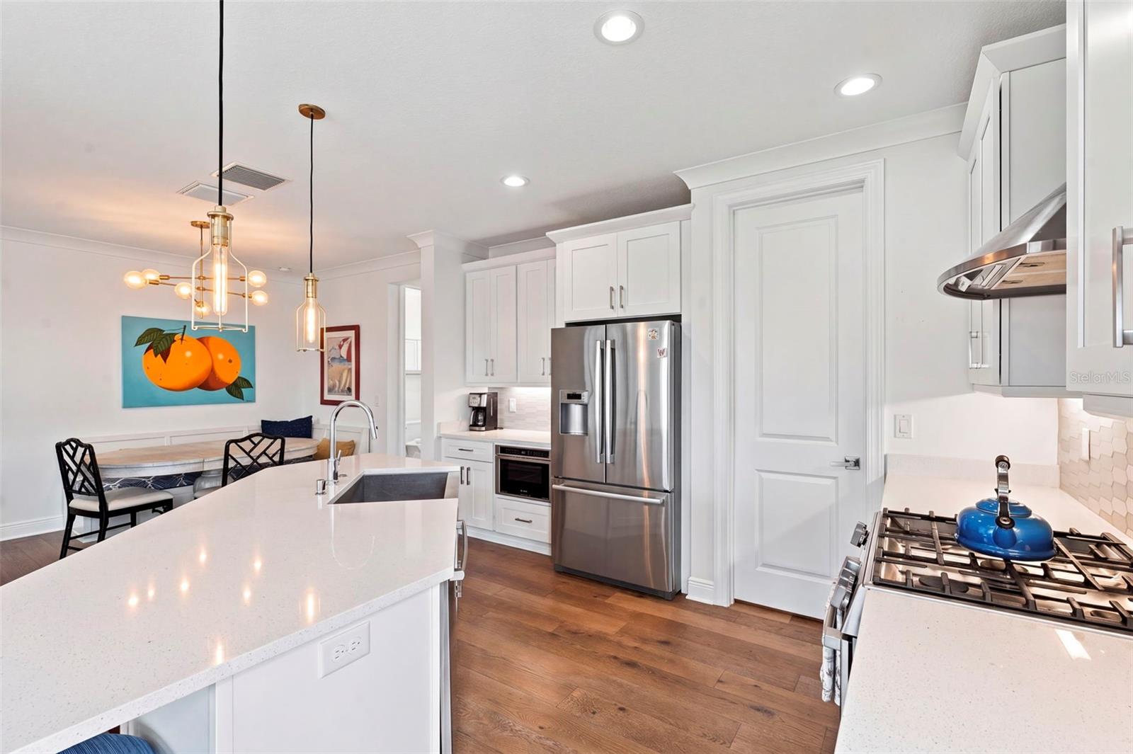 602 SEA CT — photo 9