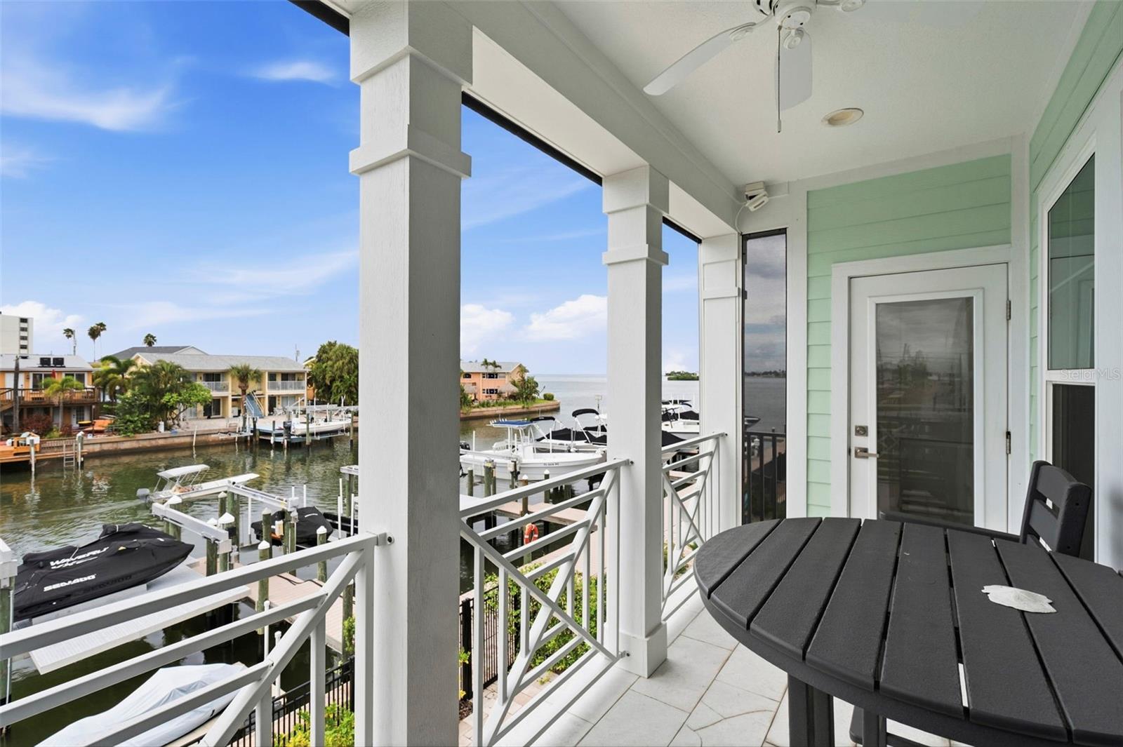 602 SEA CT — photo 17