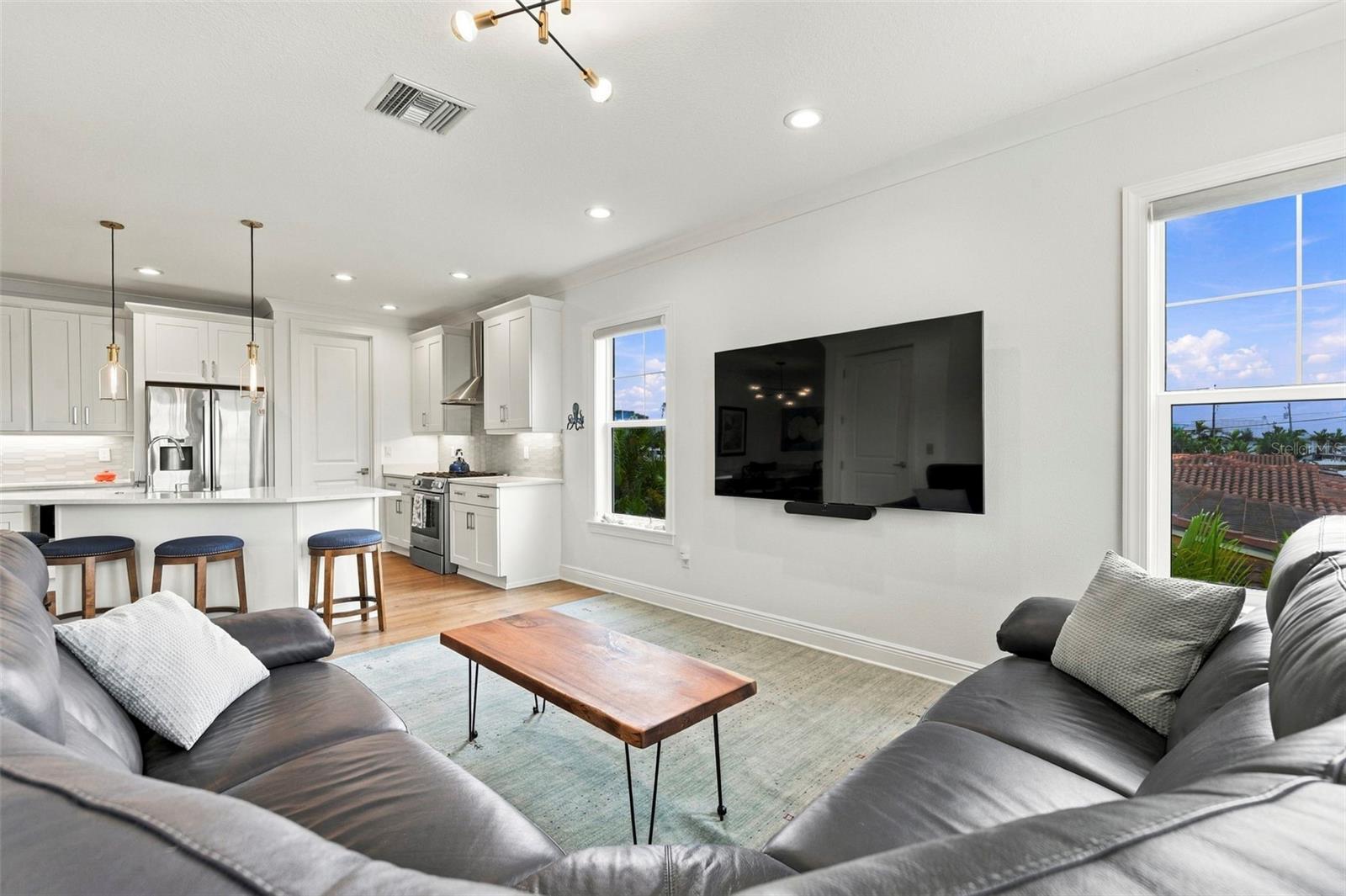 602 SEA CT — photo 13