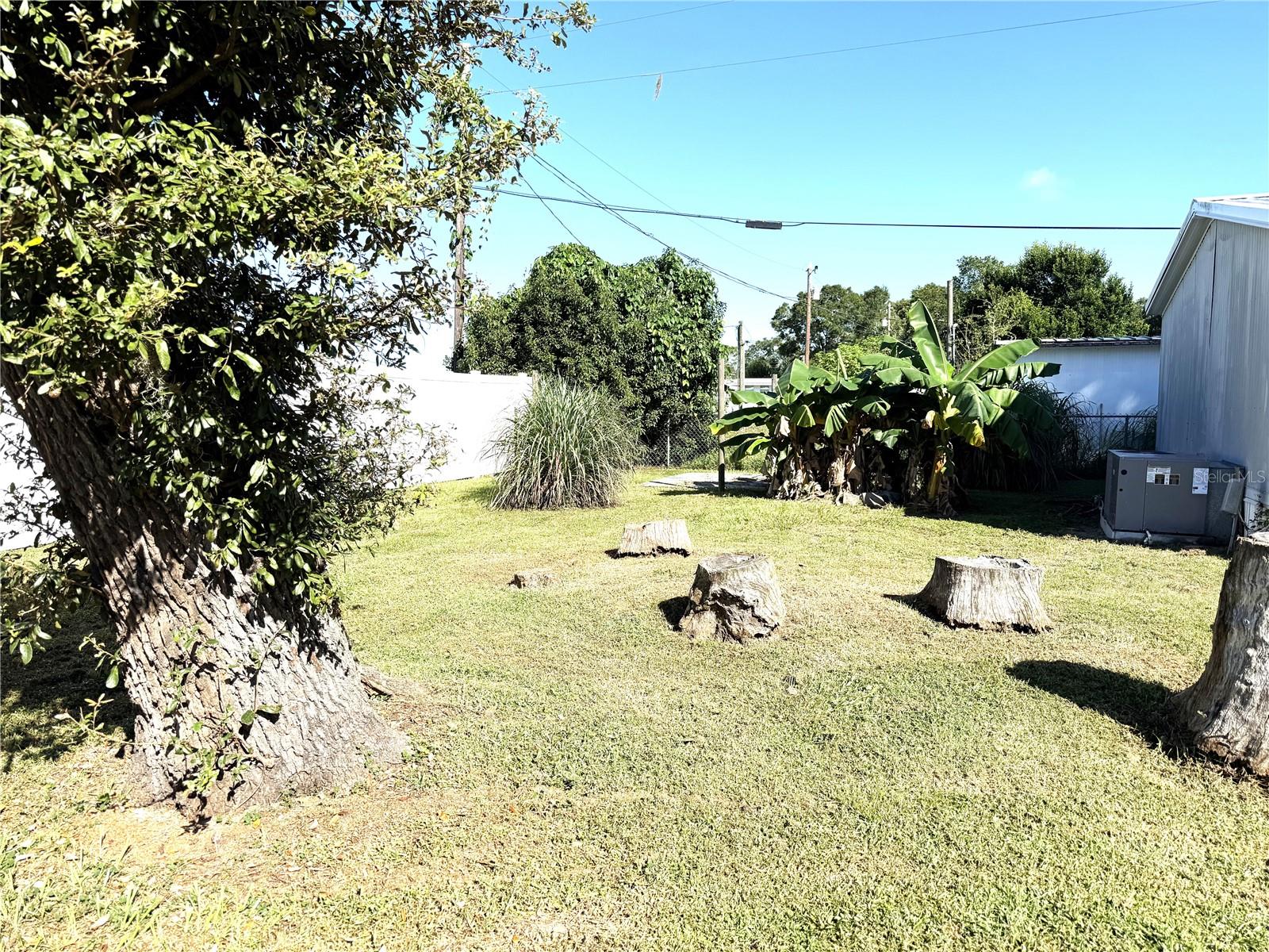 5111 HILL DR — photo 23