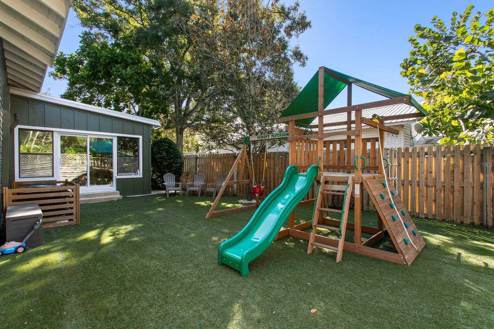 5407 S RUSSELL ST — photo 27